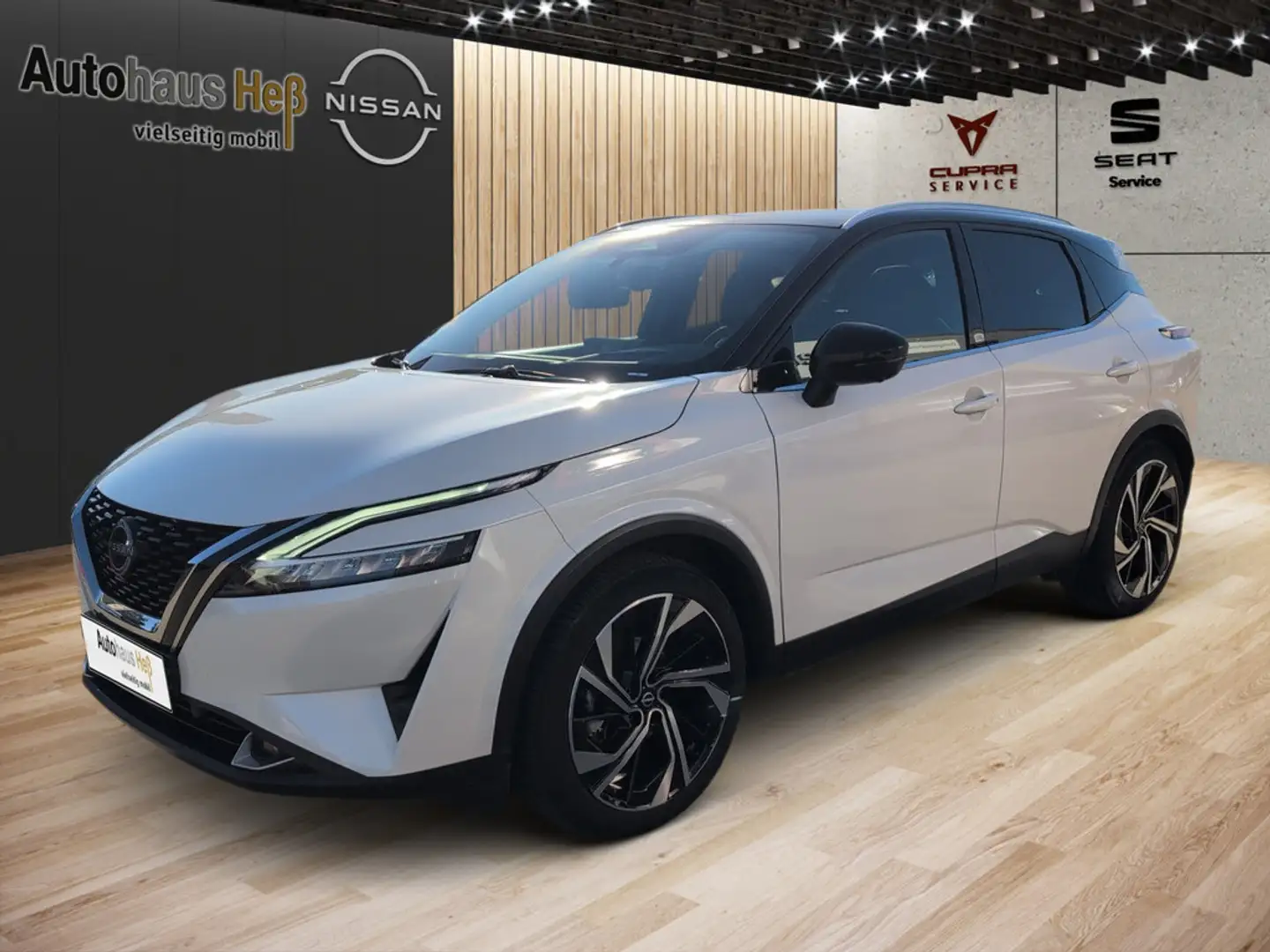 Nissan Qashqai 1.3 Tekna+ 4x4 ACC BOSE LEDER 360° Blanc - 1