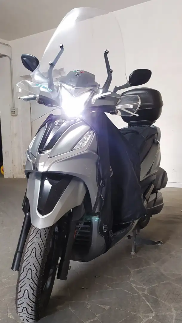 Kymco Agility 300 Gris - 1