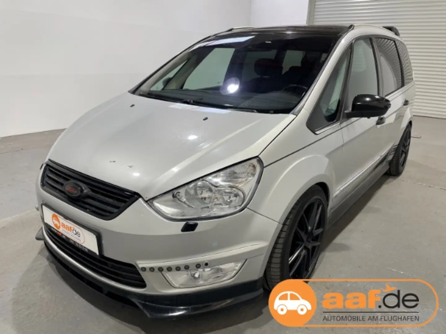 Ford Galaxy 2.2 TDCi Titanium 7-Sitzer Navi PDC Pano Argent - 1