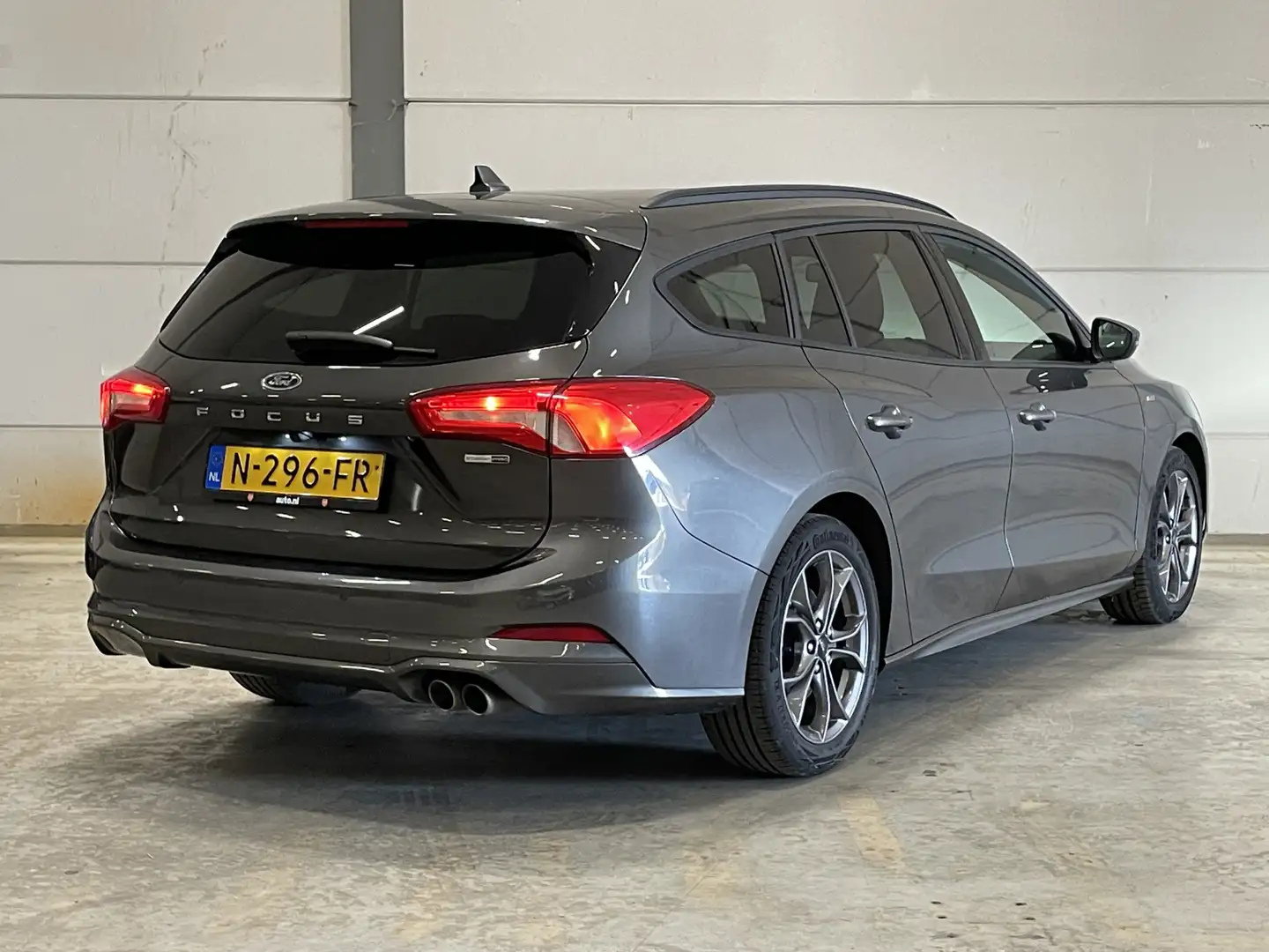 Ford Focus Wagon 1.0 EcoBoost Hybrid ST Line Business | Winte Grau - 2
