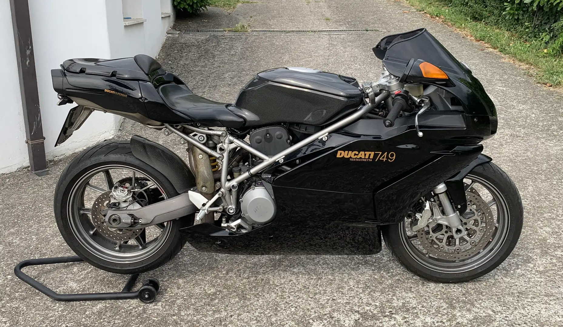 Ducati 749 749S Schwarz - 1