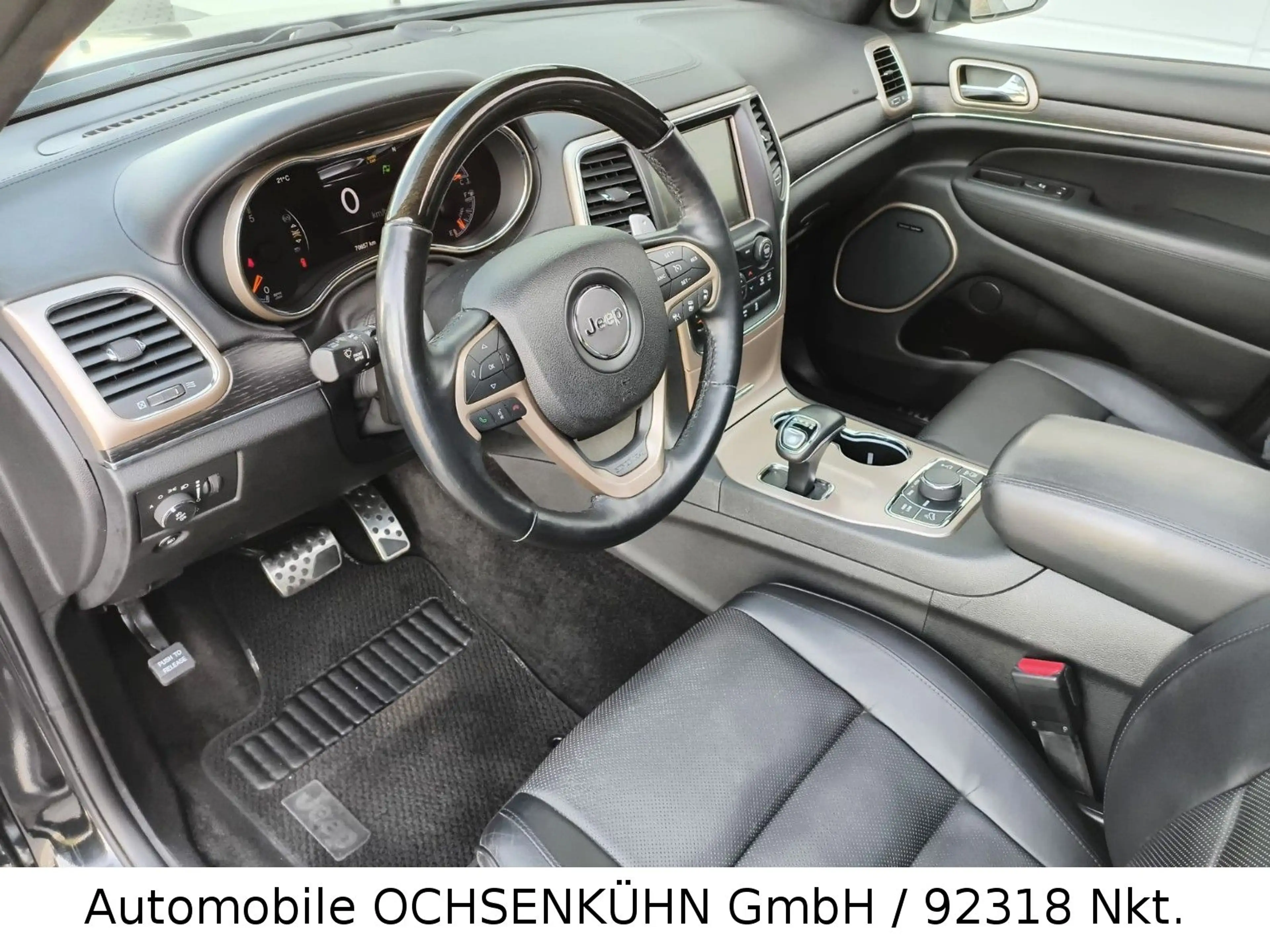 Jeep Grand Cherokee Summit 3.0 D. — photo 6