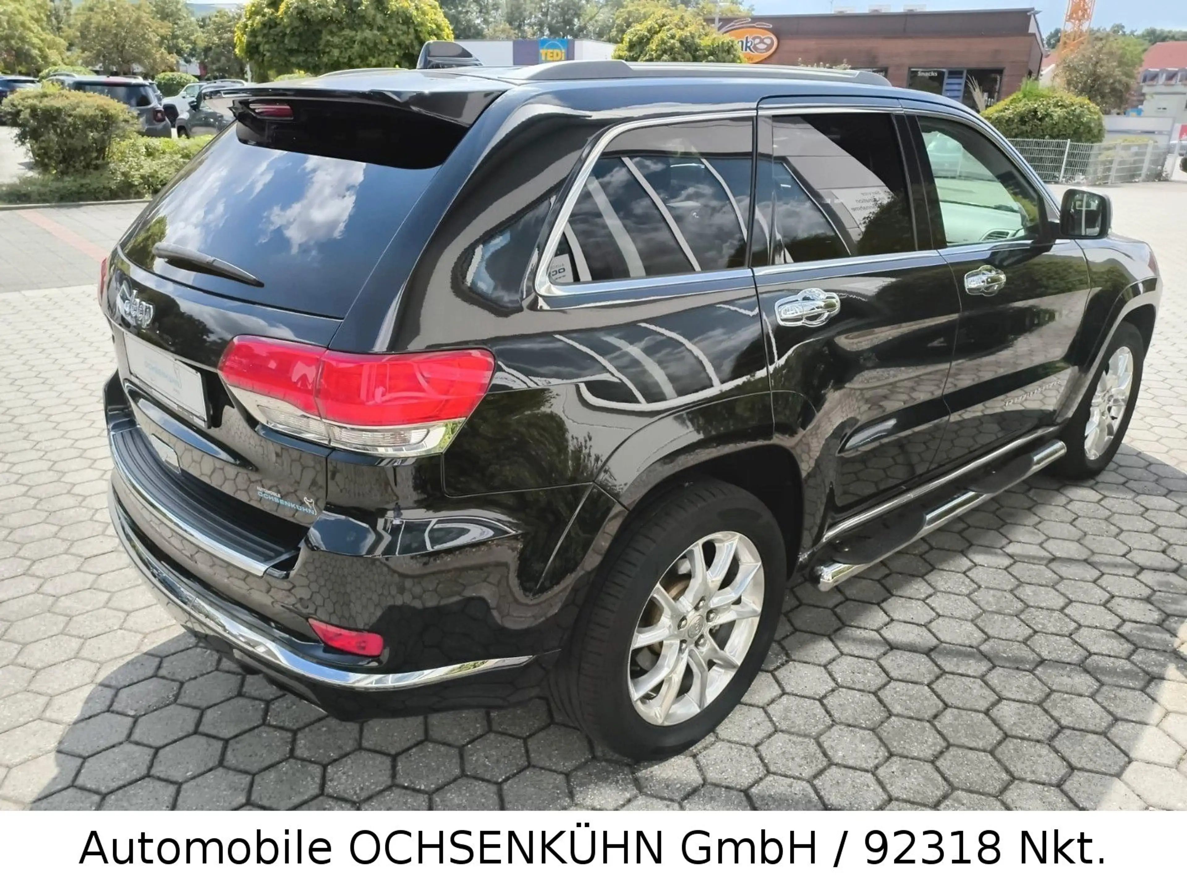 Jeep Grand Cherokee Summit 3.0 D. — photo 4