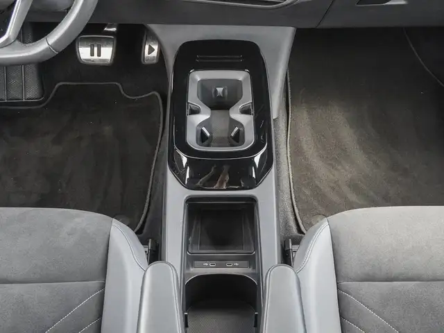 Volkswagen ID.5 view 14