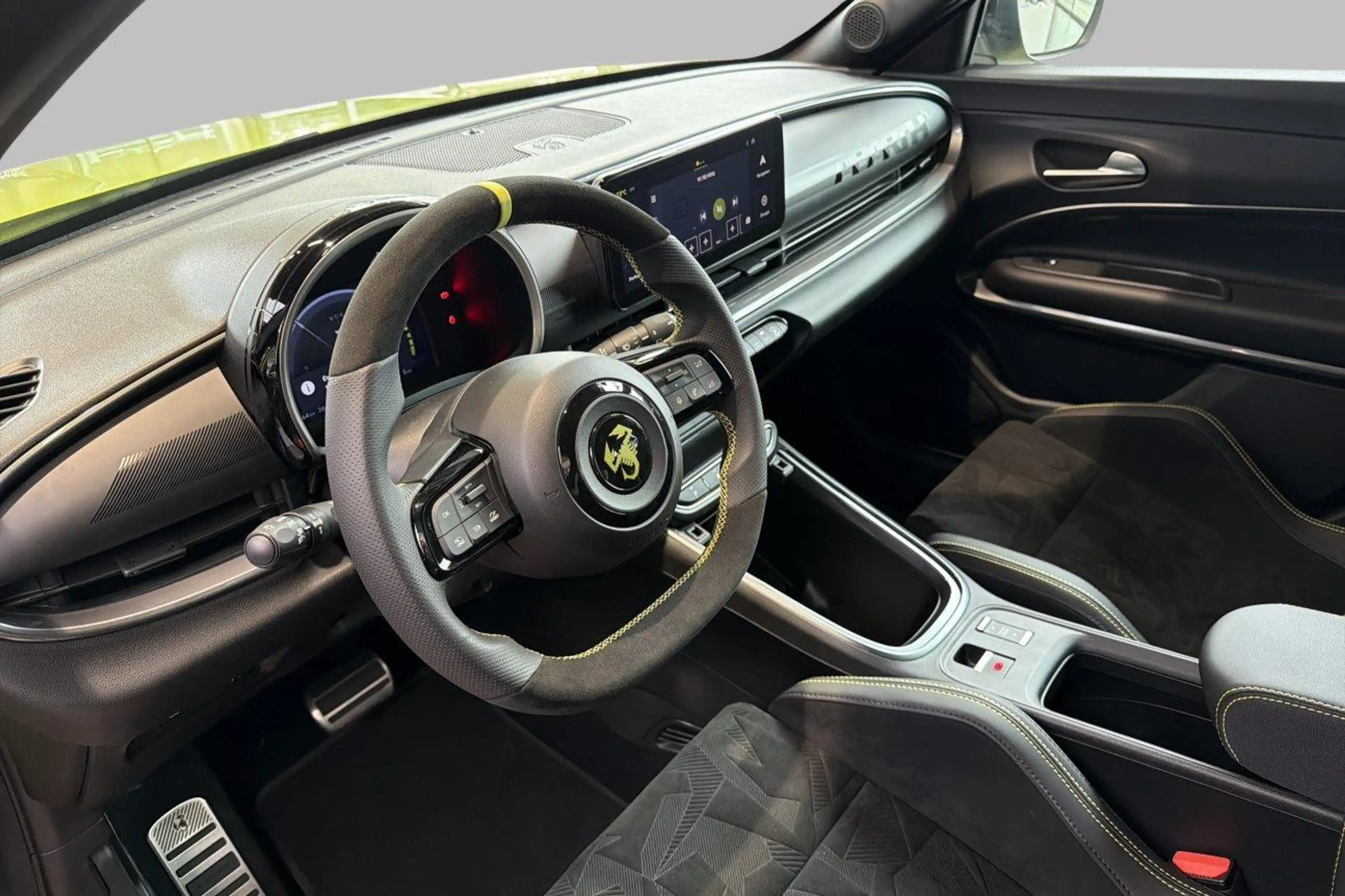 Abarth 600e TURISMO — photo 9