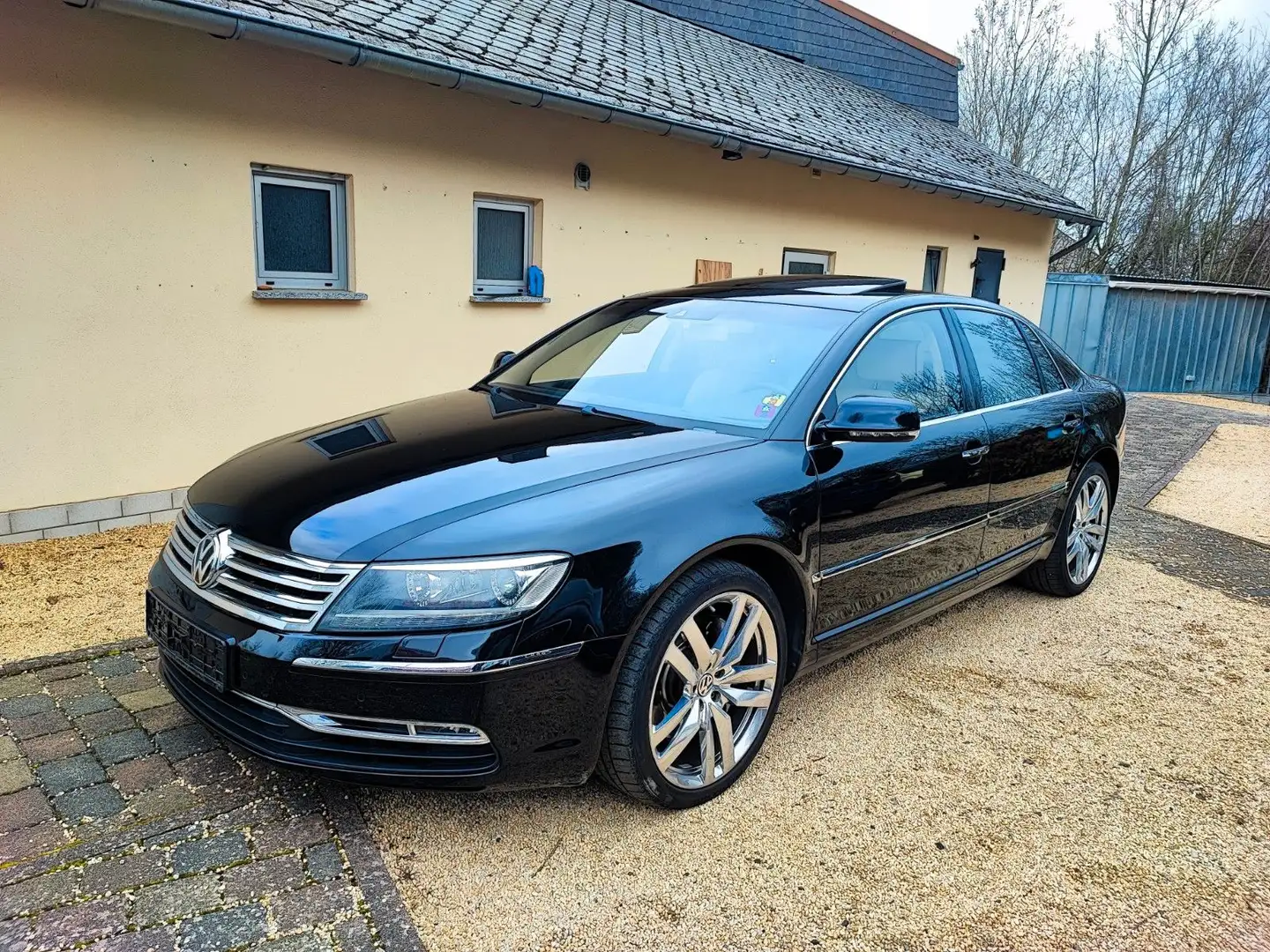 Volkswagen Phaeton V8 4-Sitzer 4Motion/S.CLOSE/MASSAGE/KEYL Negro - 1