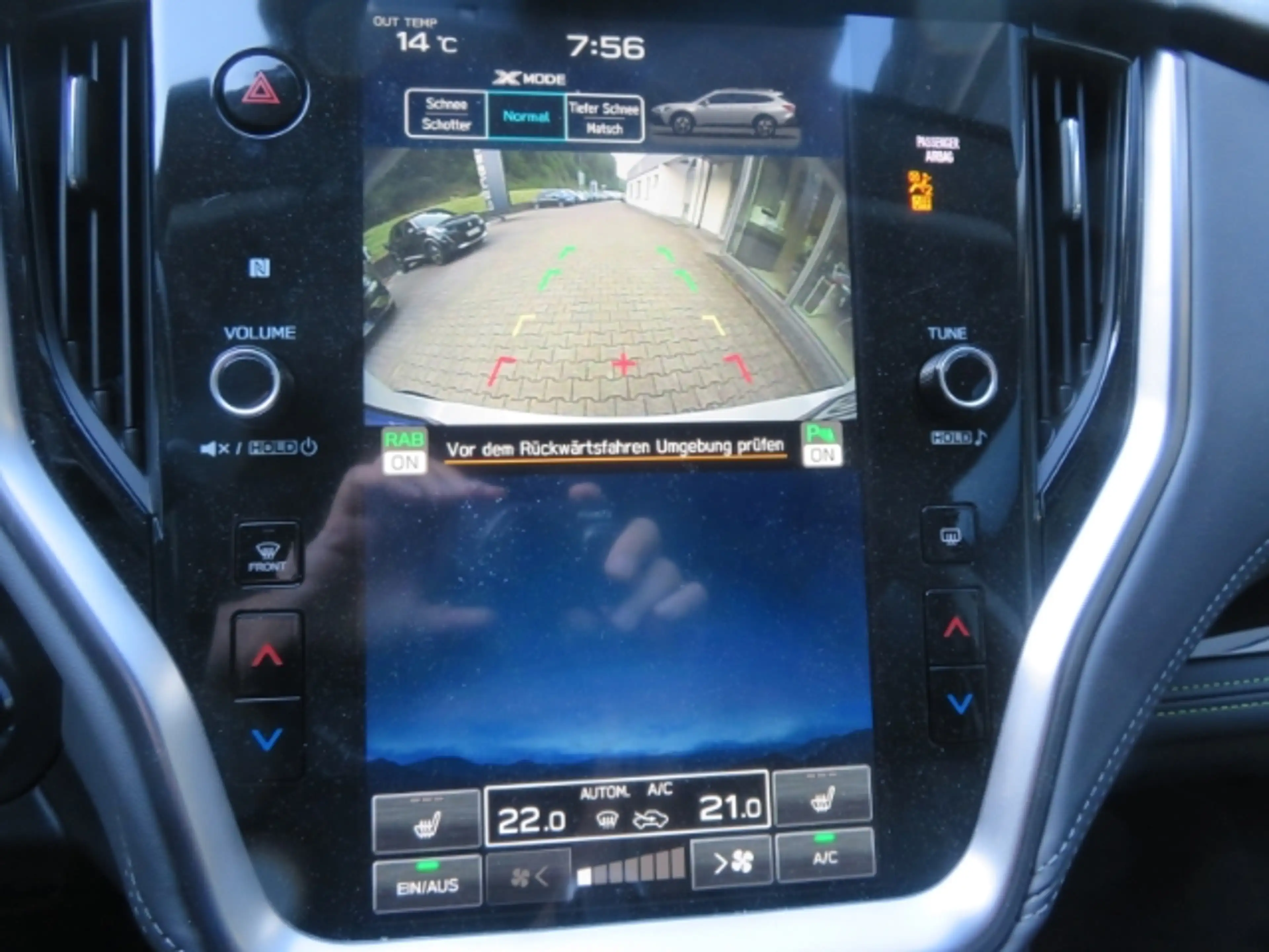 Subaru OUTBACK 2.5i Exclusive Cross Navi LED Dyn. Kurvenlicht ACC — photo 14