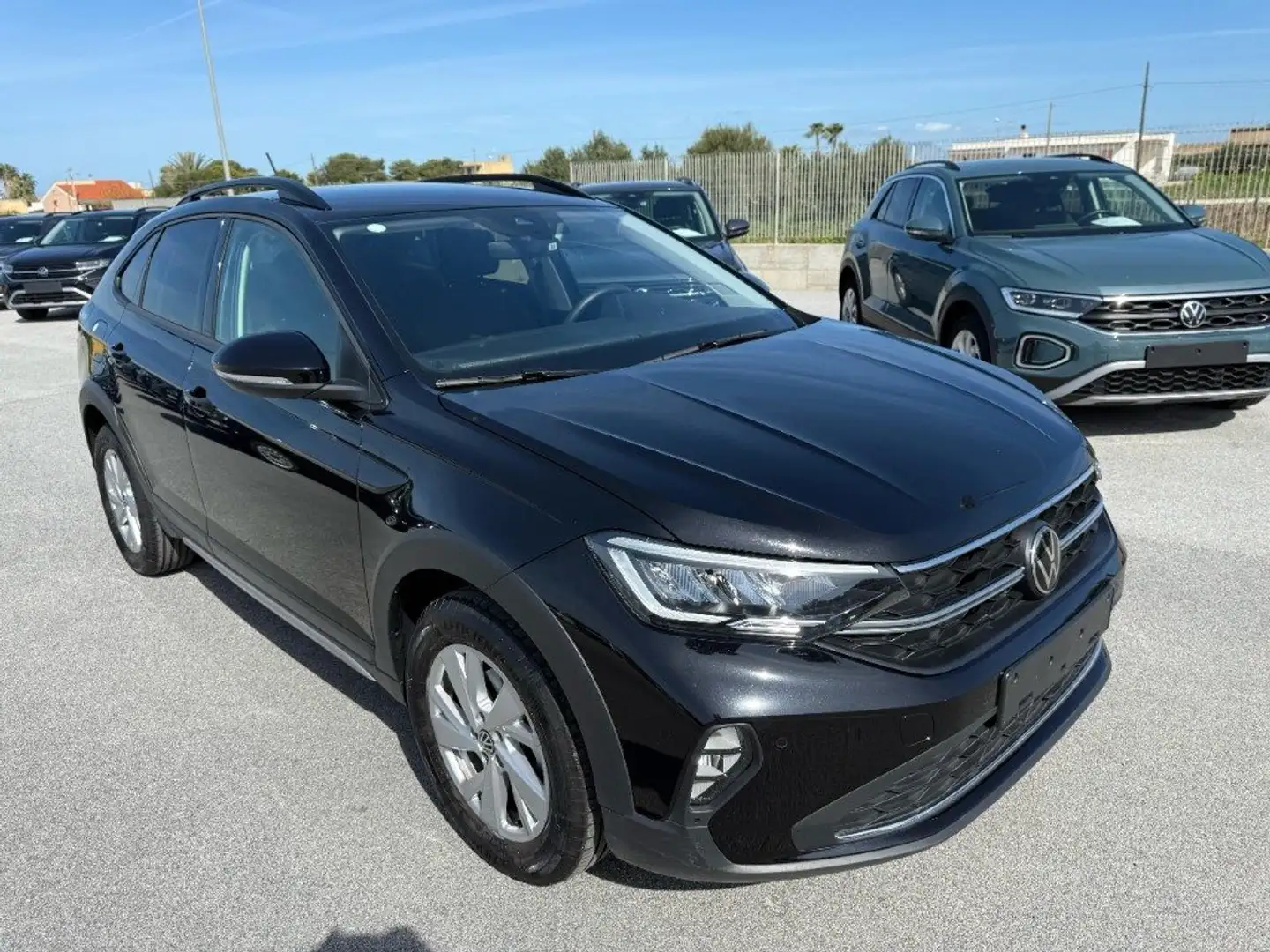 Volkswagen Taigo 1.0 TSI 115 CV Life Schwarz - 2