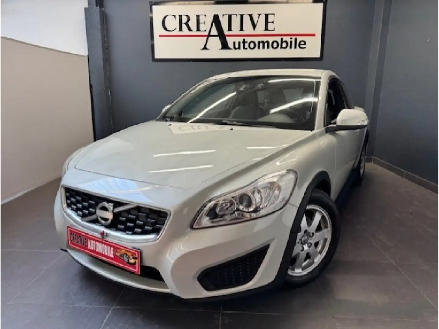 Volvo C30 D2 115 CV Kinetic - 1