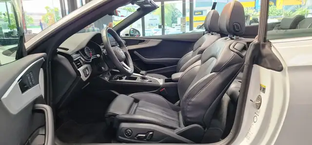 Audi A5 view 14