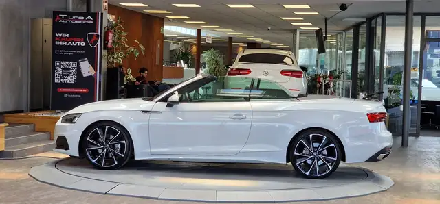 Audi A5 view 5