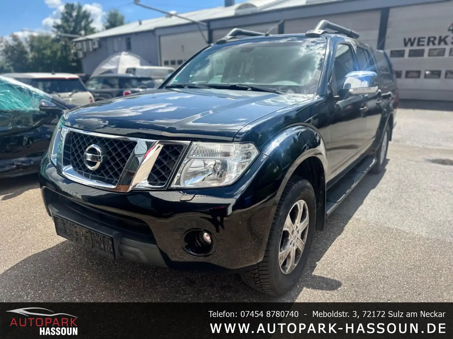 Nissan Navara Pickup Double Cab LE V6 4x4 LB TÜV 07/25 Leder Nav Noir - 1