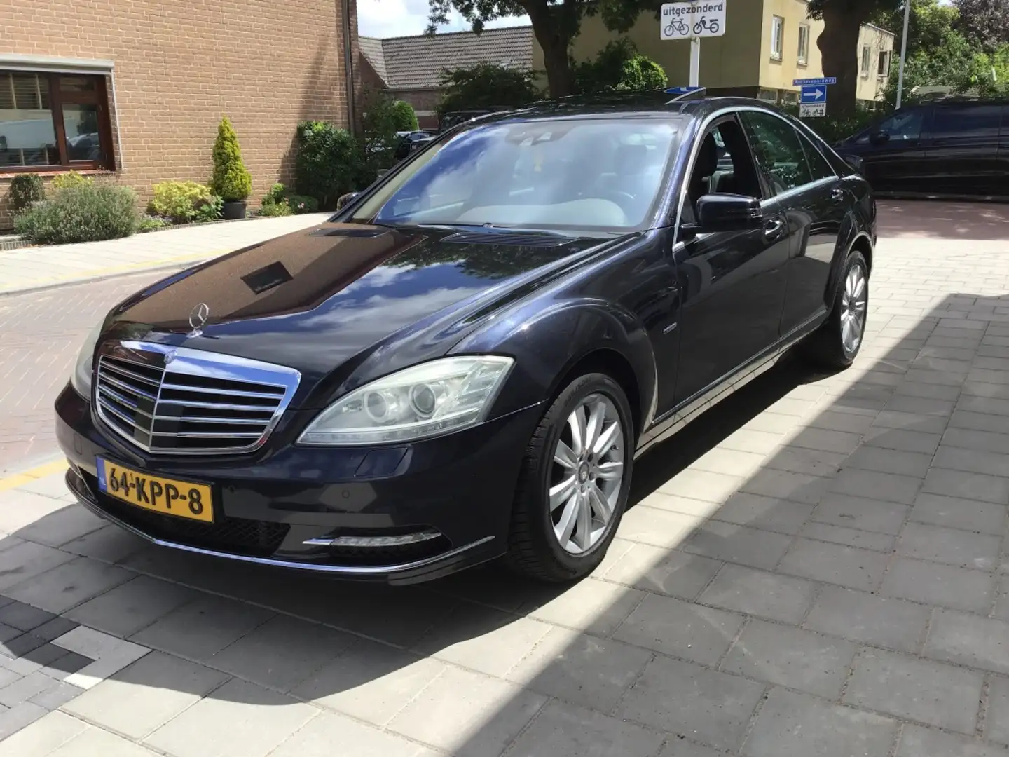 Mercedes-Benz S 400 HYBRID Pres. Pl. Zwart - 1