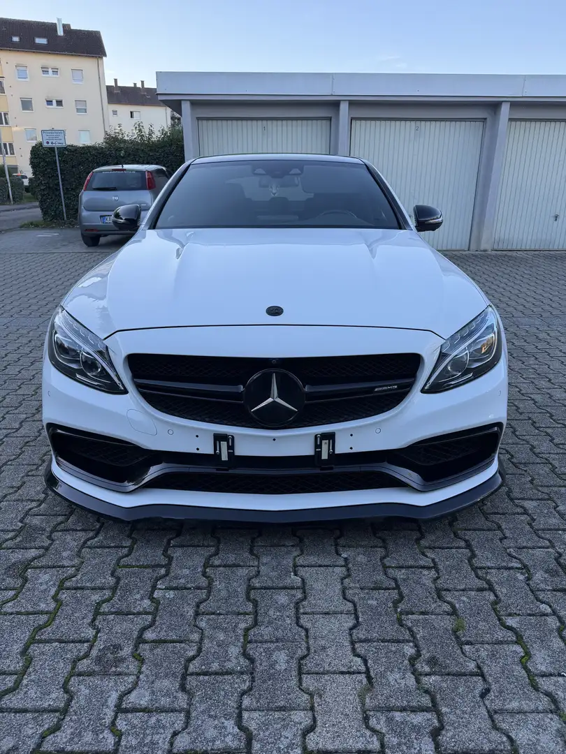 Mercedes-Benz C 63 AMG Speedshift 7G-MCT