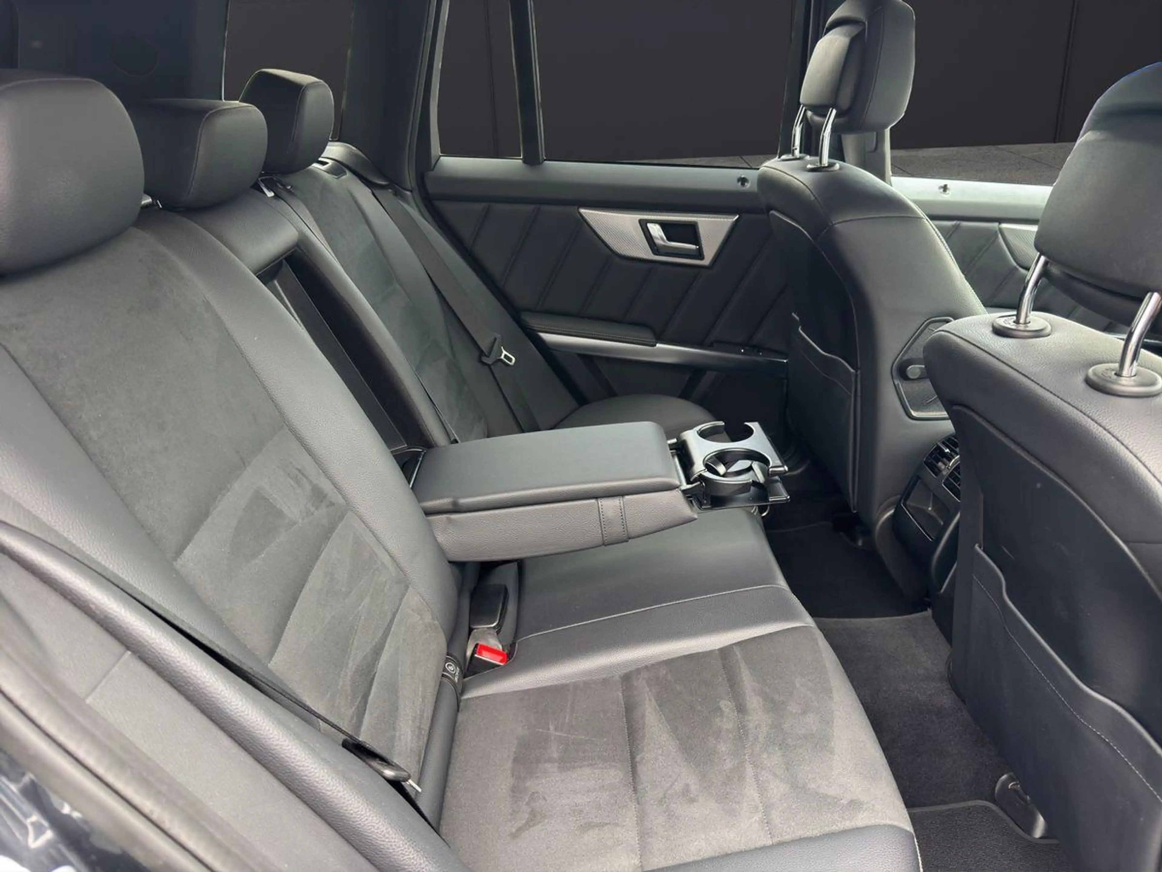 Mercedes-Benz GLK 250 CDI BlueTec 4Matic Bi-Xenon AHK EU6 — photo 15