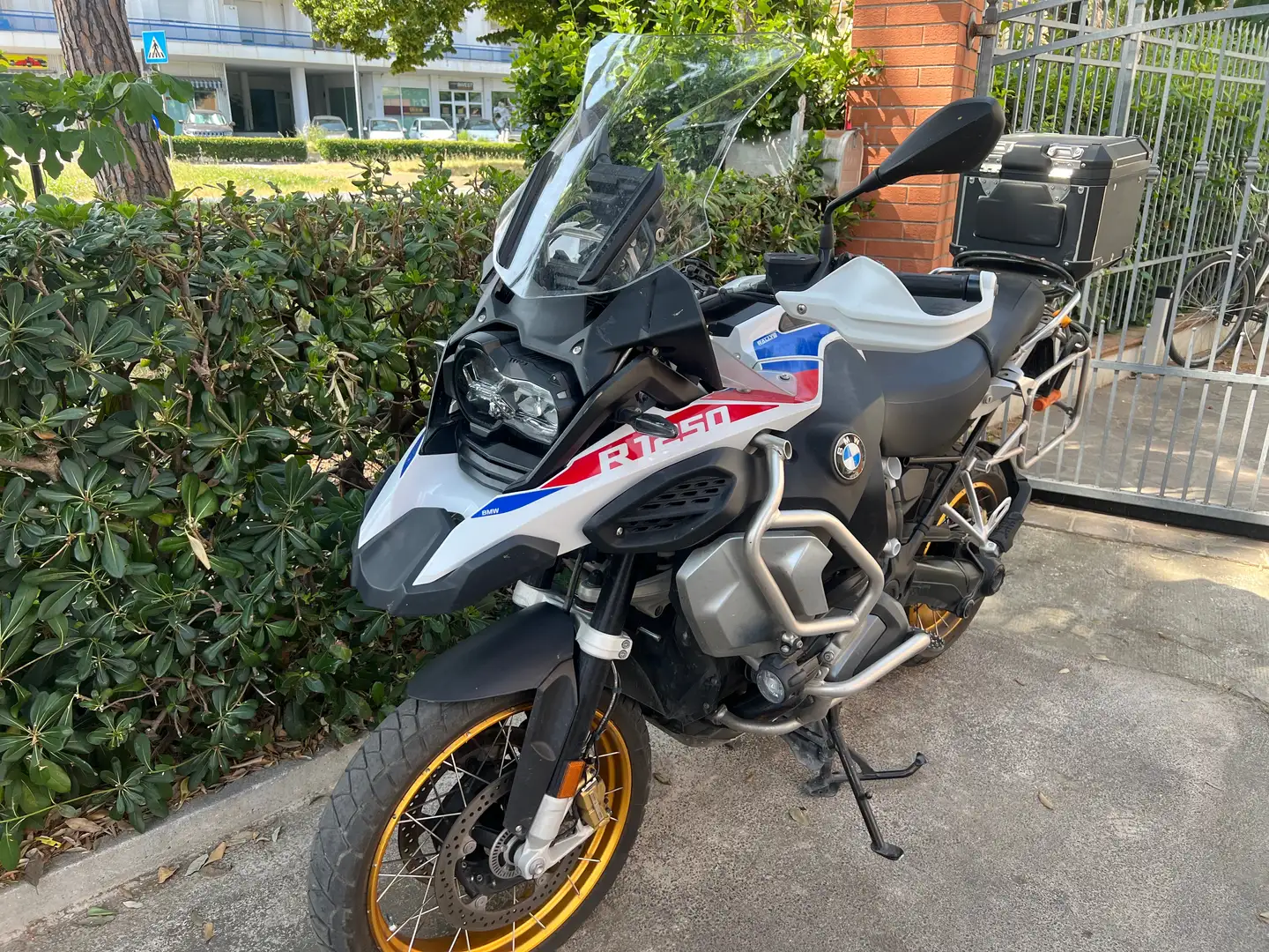 BMW R 1250 GS Adventure Oro - 1