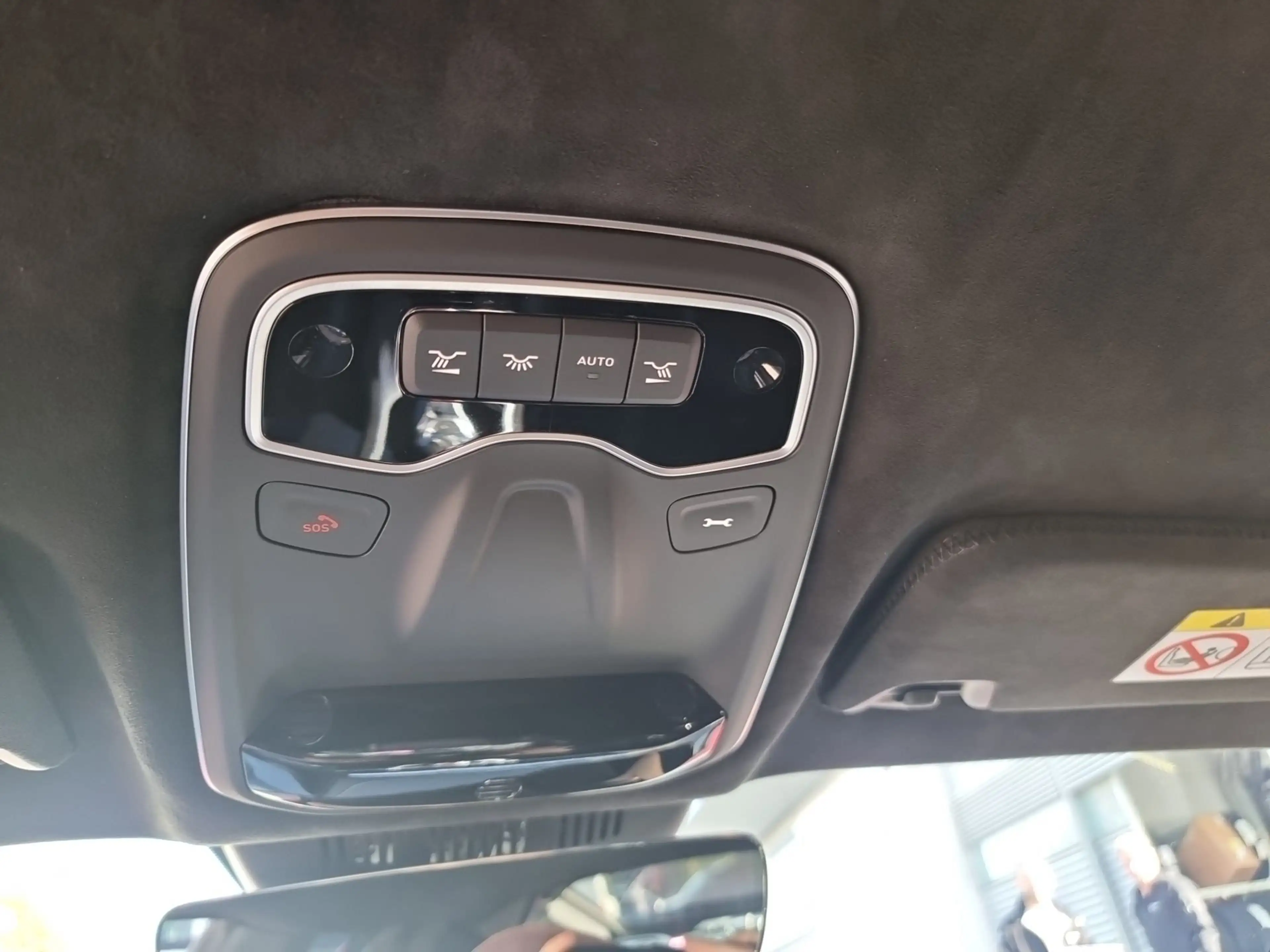 Lotus Emira V6 Racing-Line Navi LED Kamera PDC LM — photo 9