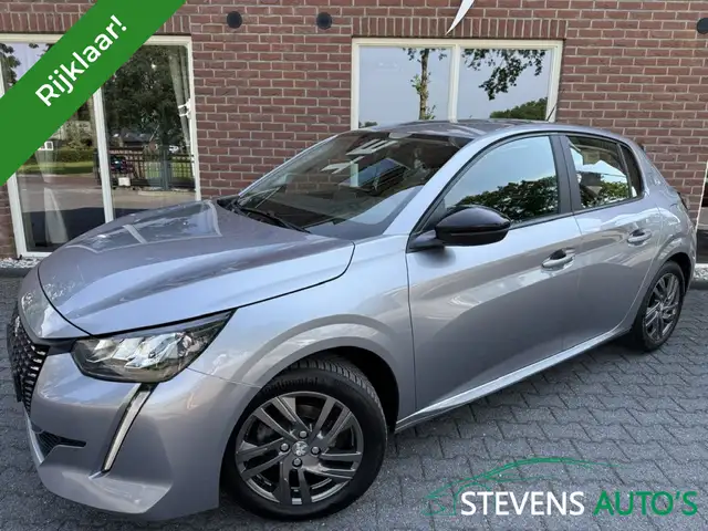 Peugeot 208 main image