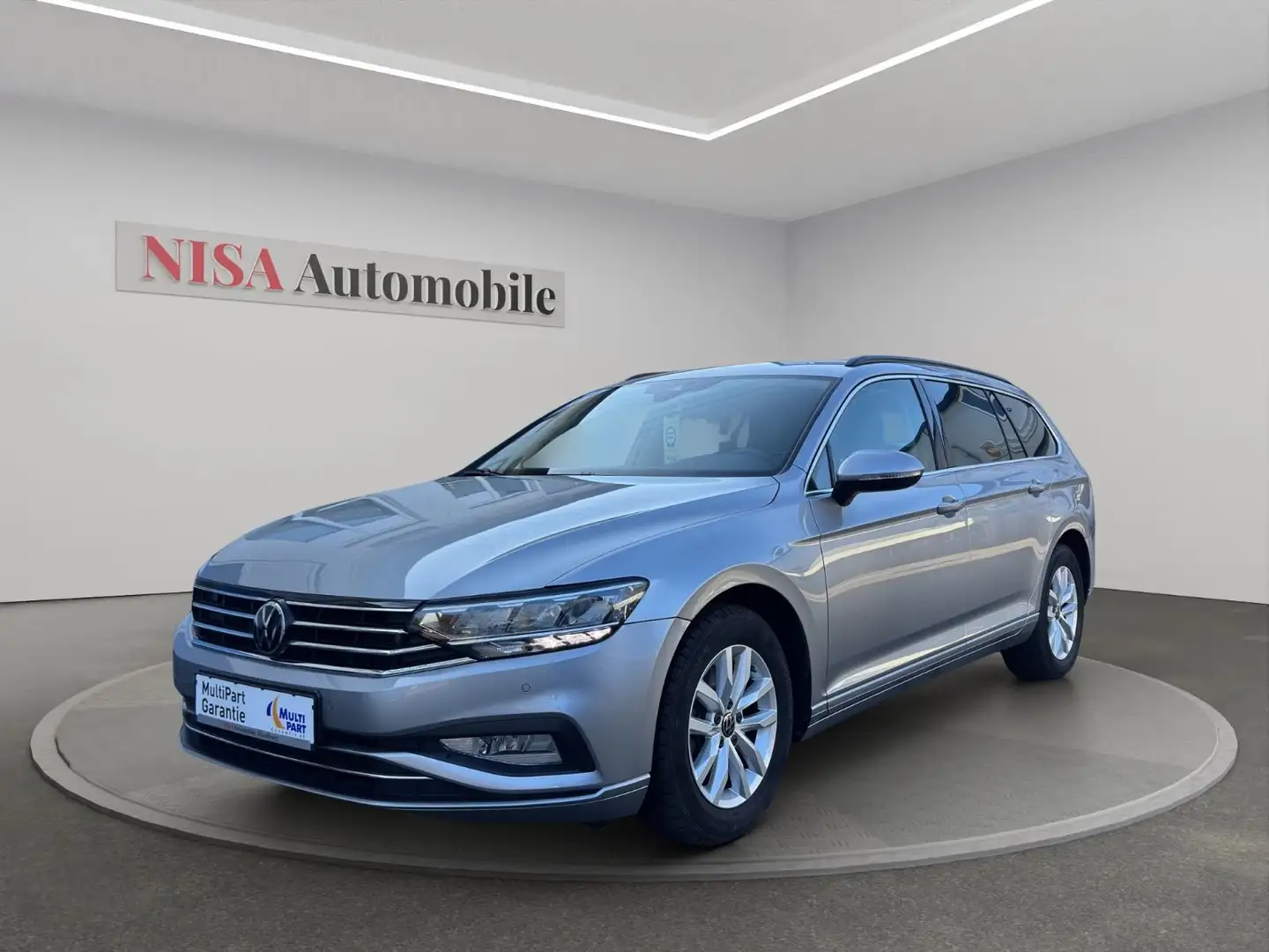 Volkswagen Passat Variant Business Silber - 1