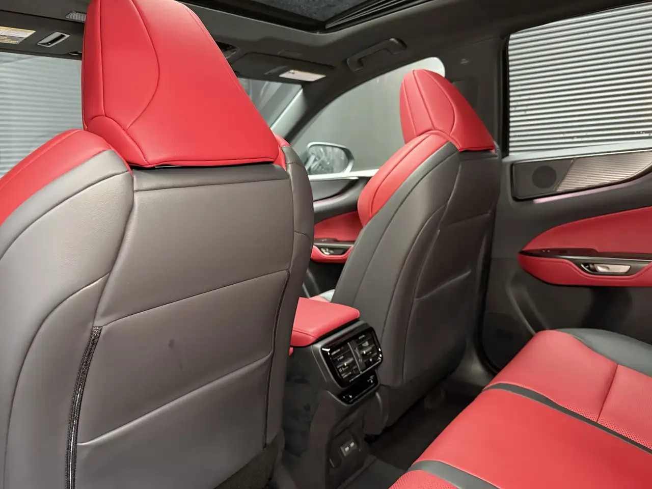 Lexus NX снимка Lexus NX