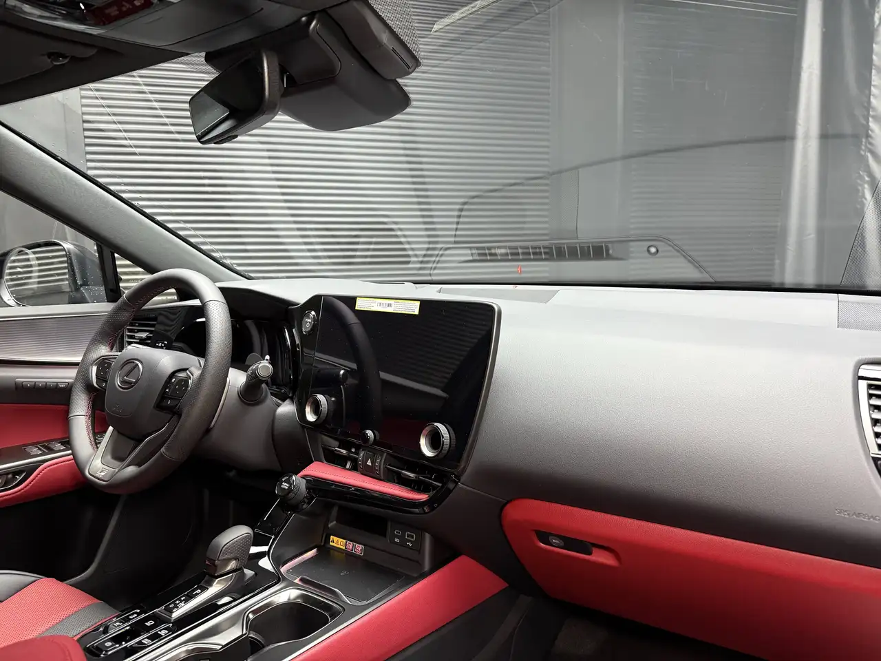 Lexus NX снимка Lexus NX