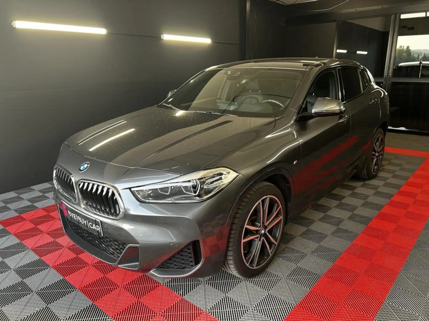 BMW X2 sDrive 20i BV DKG   F39 M Sport - SUV Compact - Garantie 12 mois Gris - 1