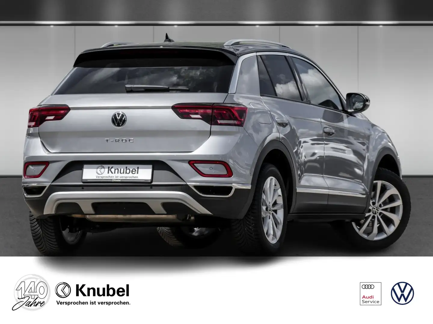 Volkswagen T-Roc Style 1.5 TSI DSG LED+ Navi AHK ACC Massage Zilver - 2