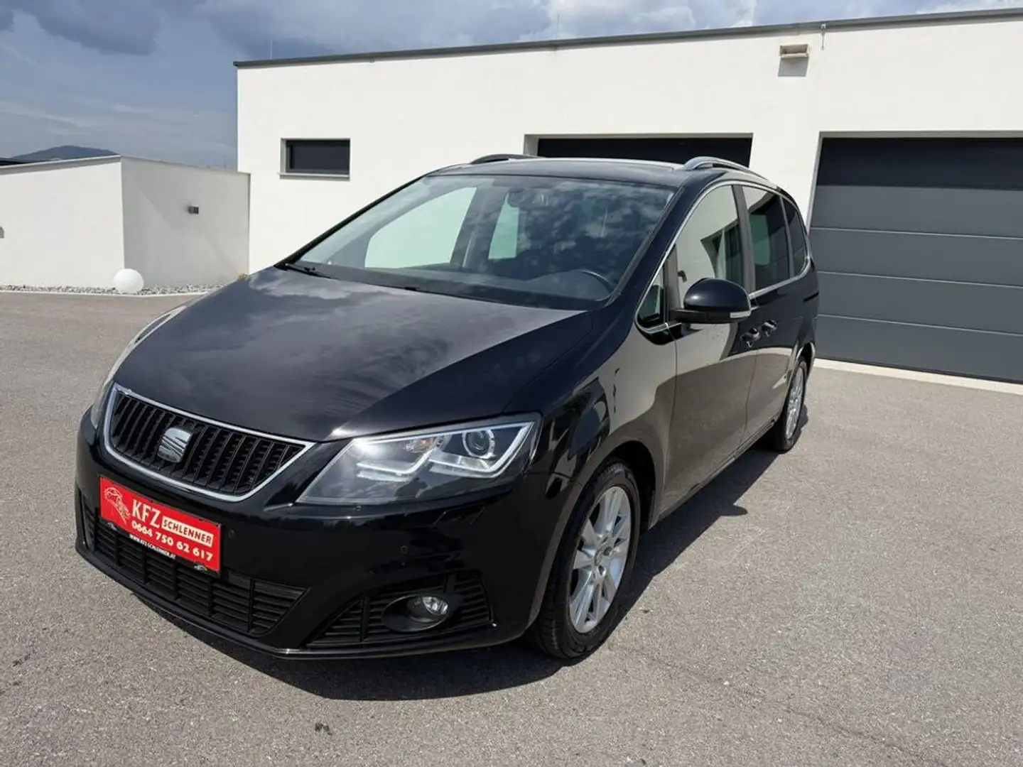 SEAT Alhambra Style 2,0 TDI DSG/Xenon/Navi Schwarz - 1