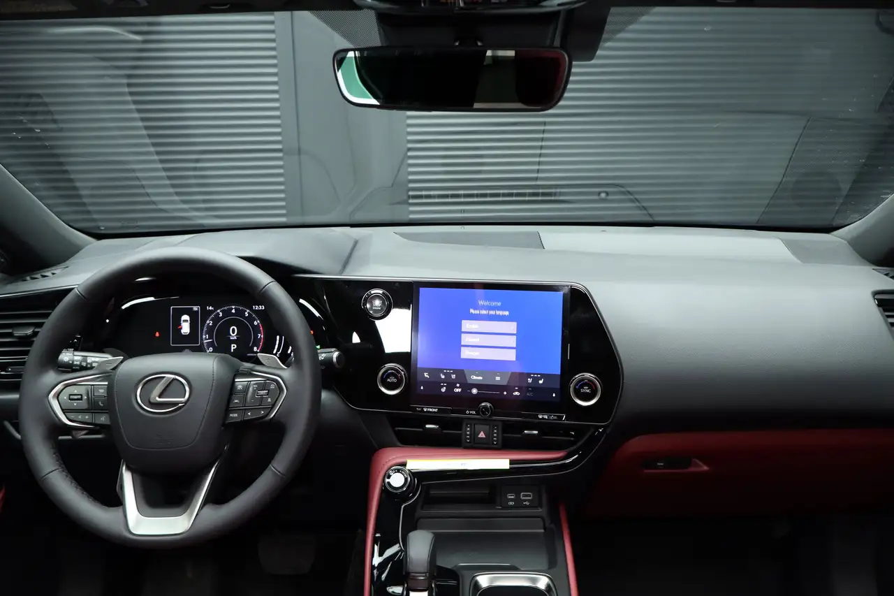 Lexus NX снимка Lexus NX