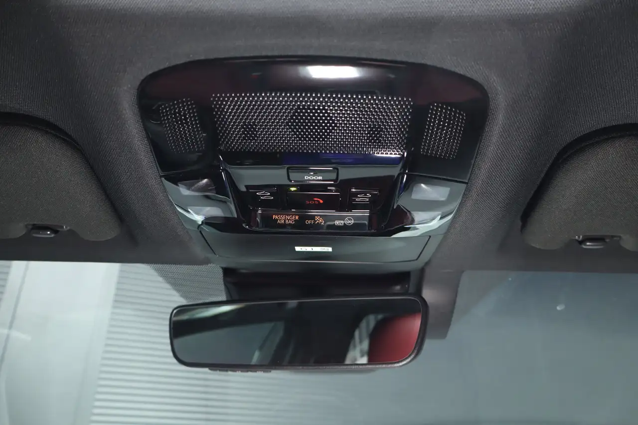 Lexus NX снимка Lexus NX