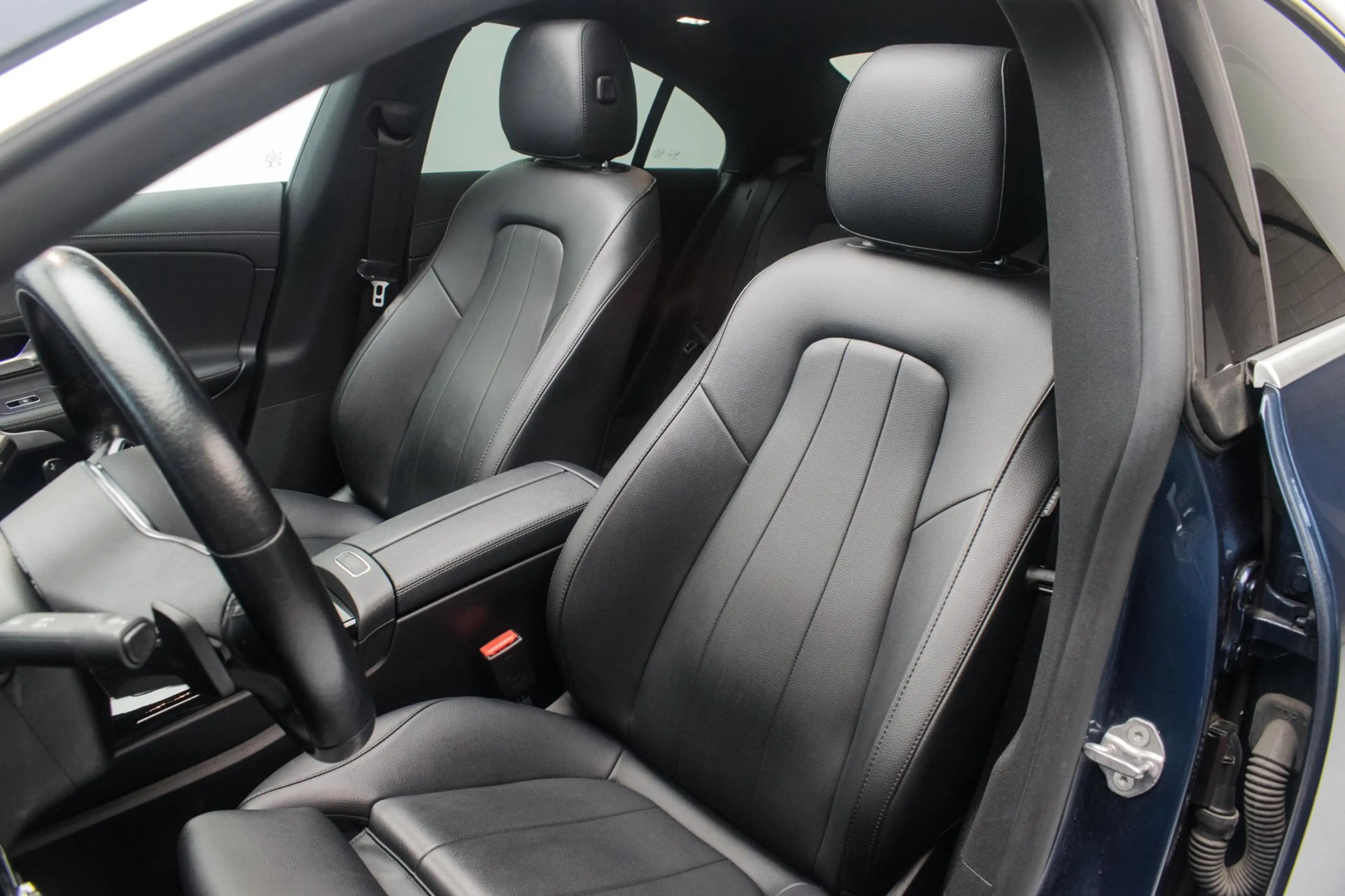 Mercedes-Benz CLA 180 Business Solution Luxury NL-auto [ Panoramadak Sfe — photo 8