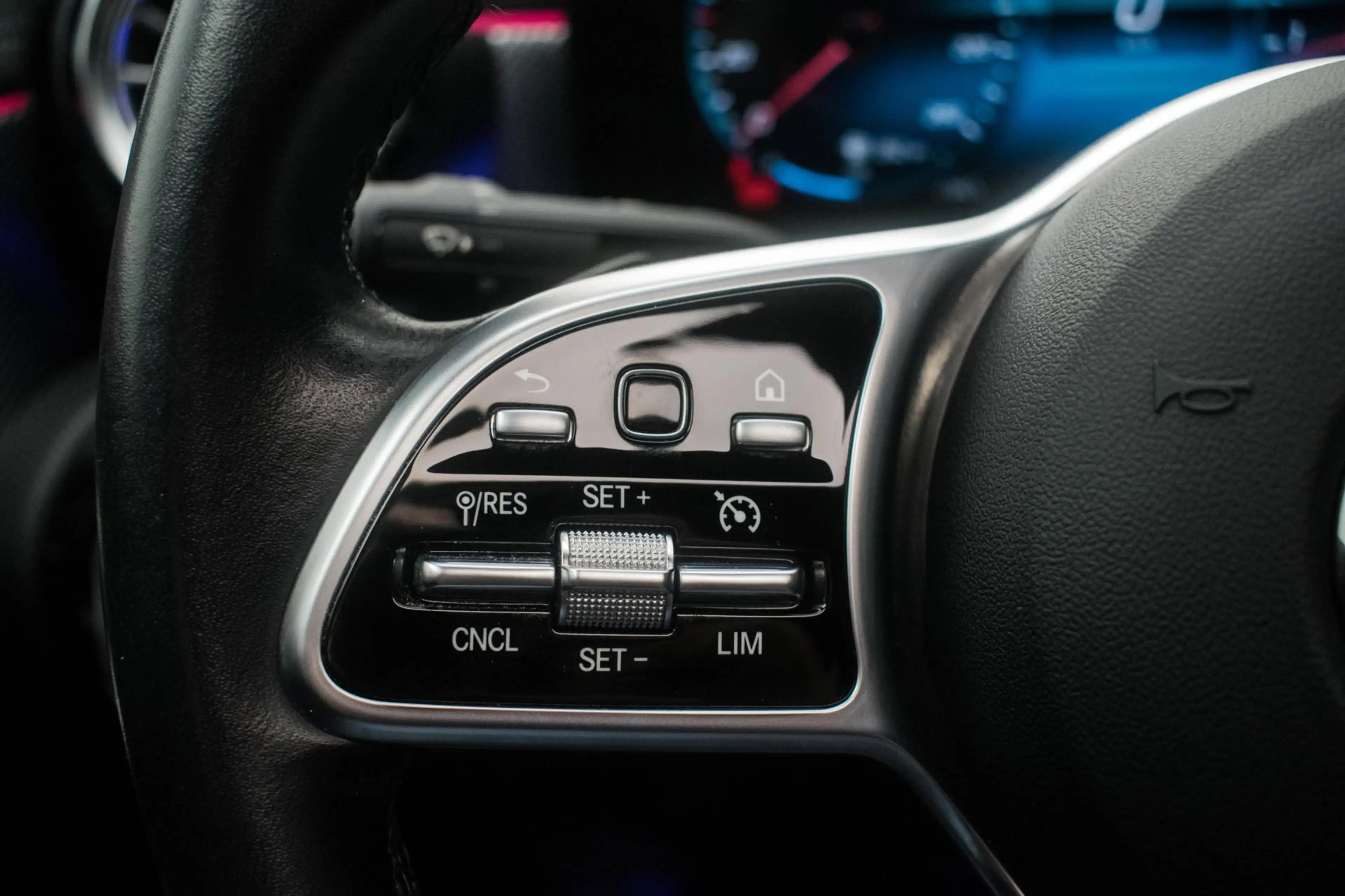 Mercedes-Benz CLA 180 Business Solution Luxury NL-auto [ Panoramadak Sfe — photo 20
