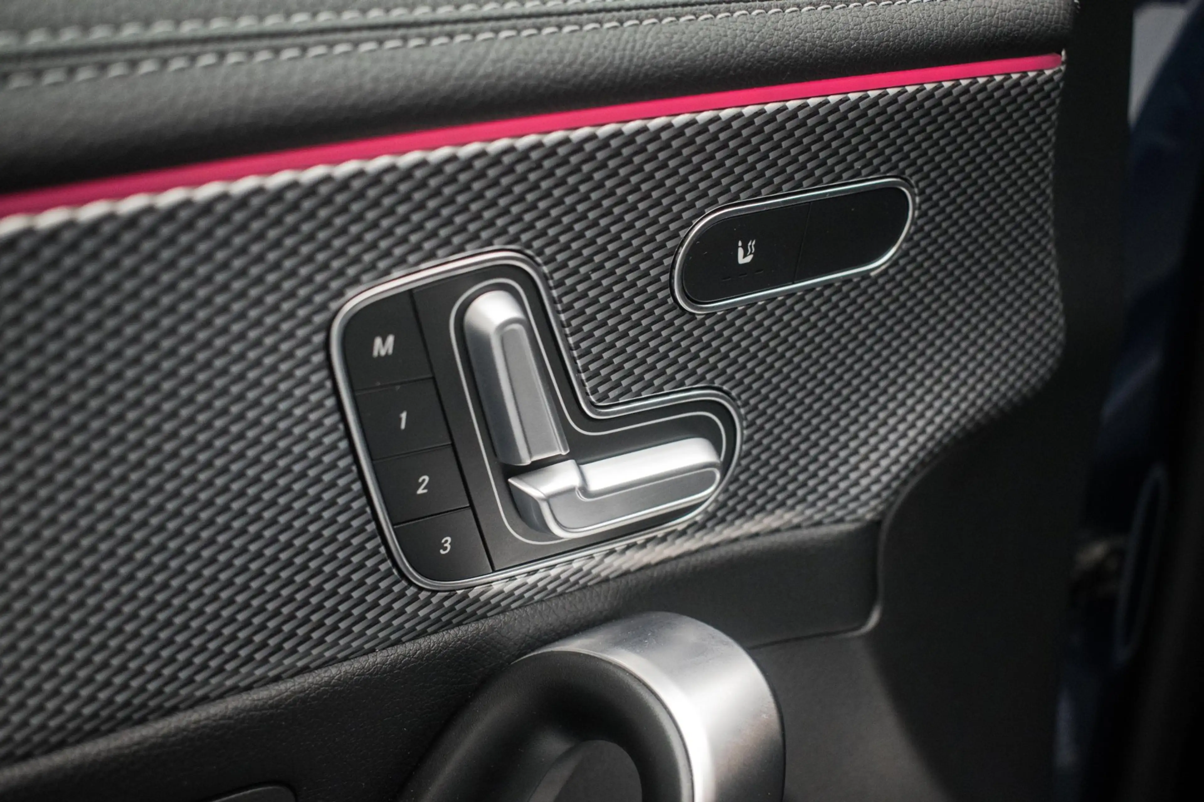 Mercedes-Benz CLA 180 Business Solution Luxury NL-auto [ Panoramadak Sfe — photo 12