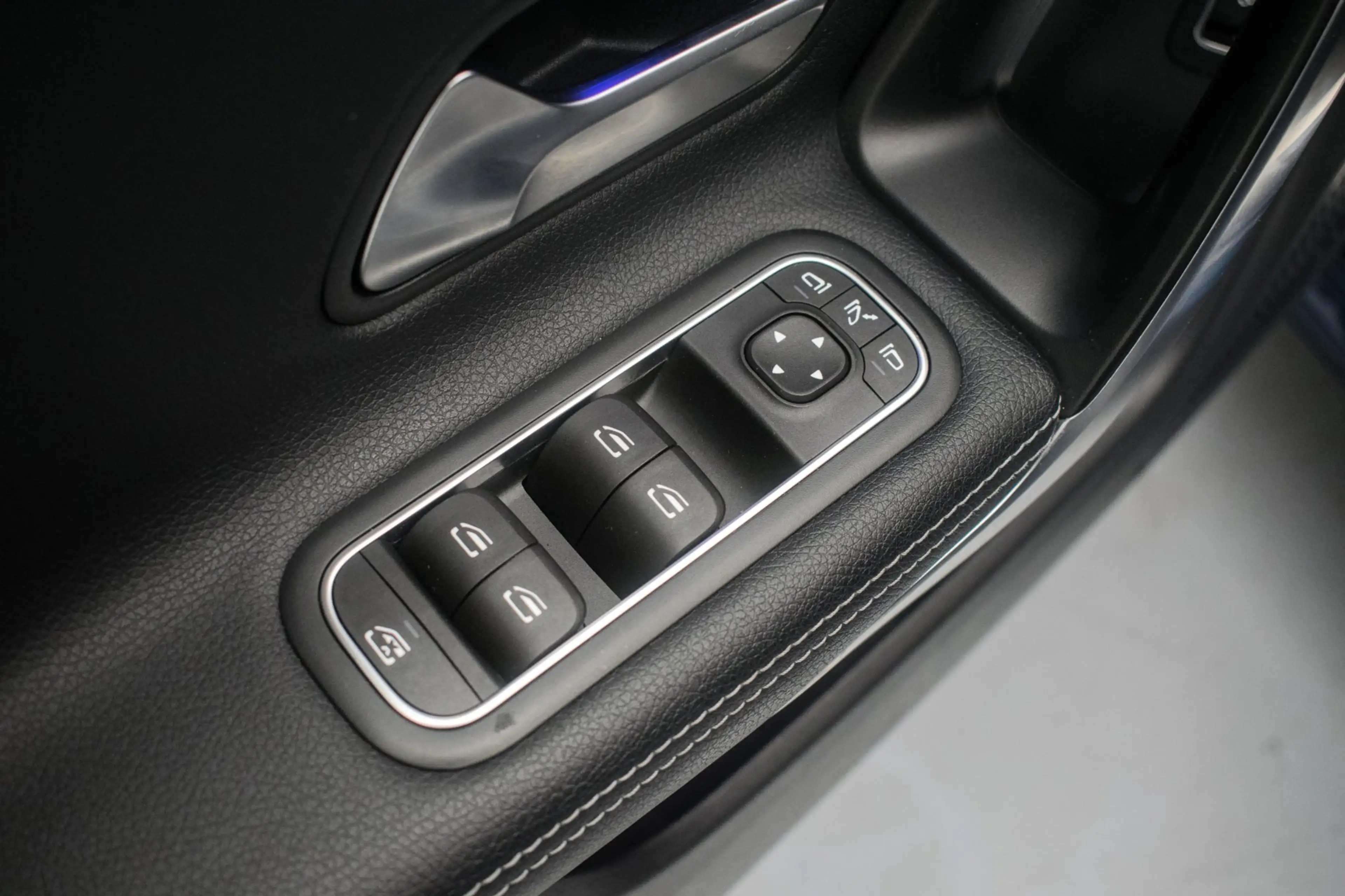 Mercedes-Benz CLA 180 Business Solution Luxury NL-auto [ Panoramadak Sfe — photo 26