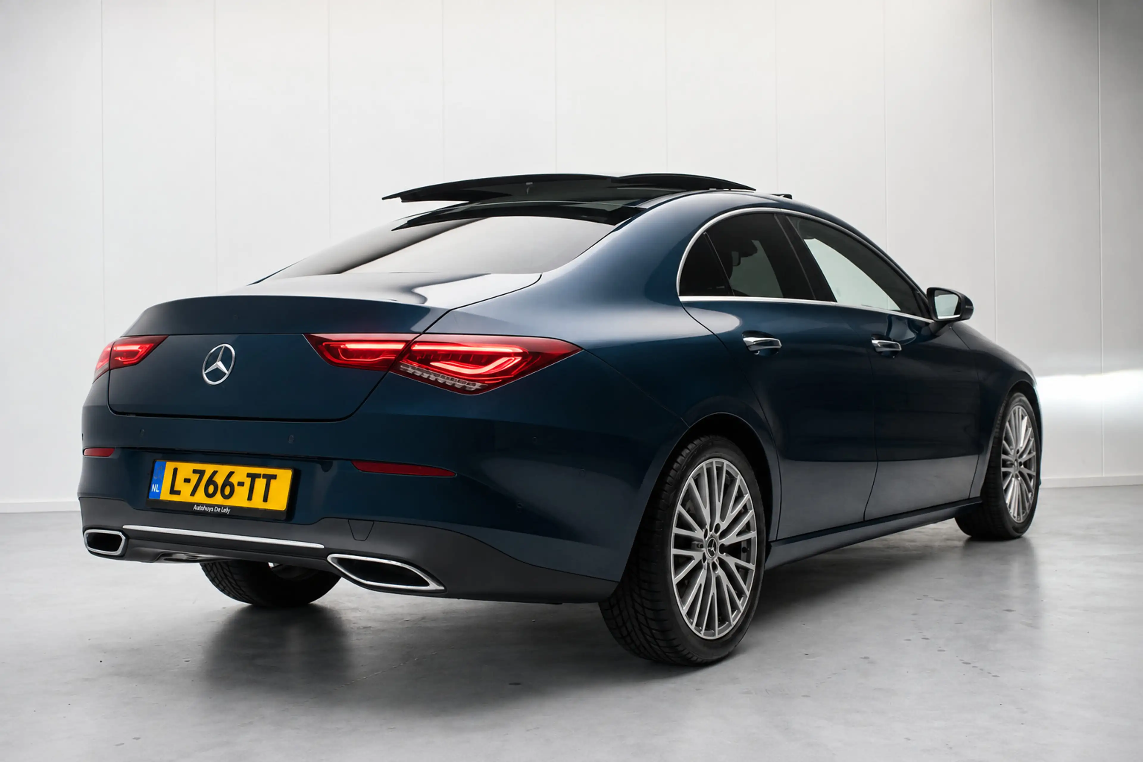 Mercedes-Benz CLA 180 Business Solution Luxury NL-auto [ Panoramadak Sfe — photo 33