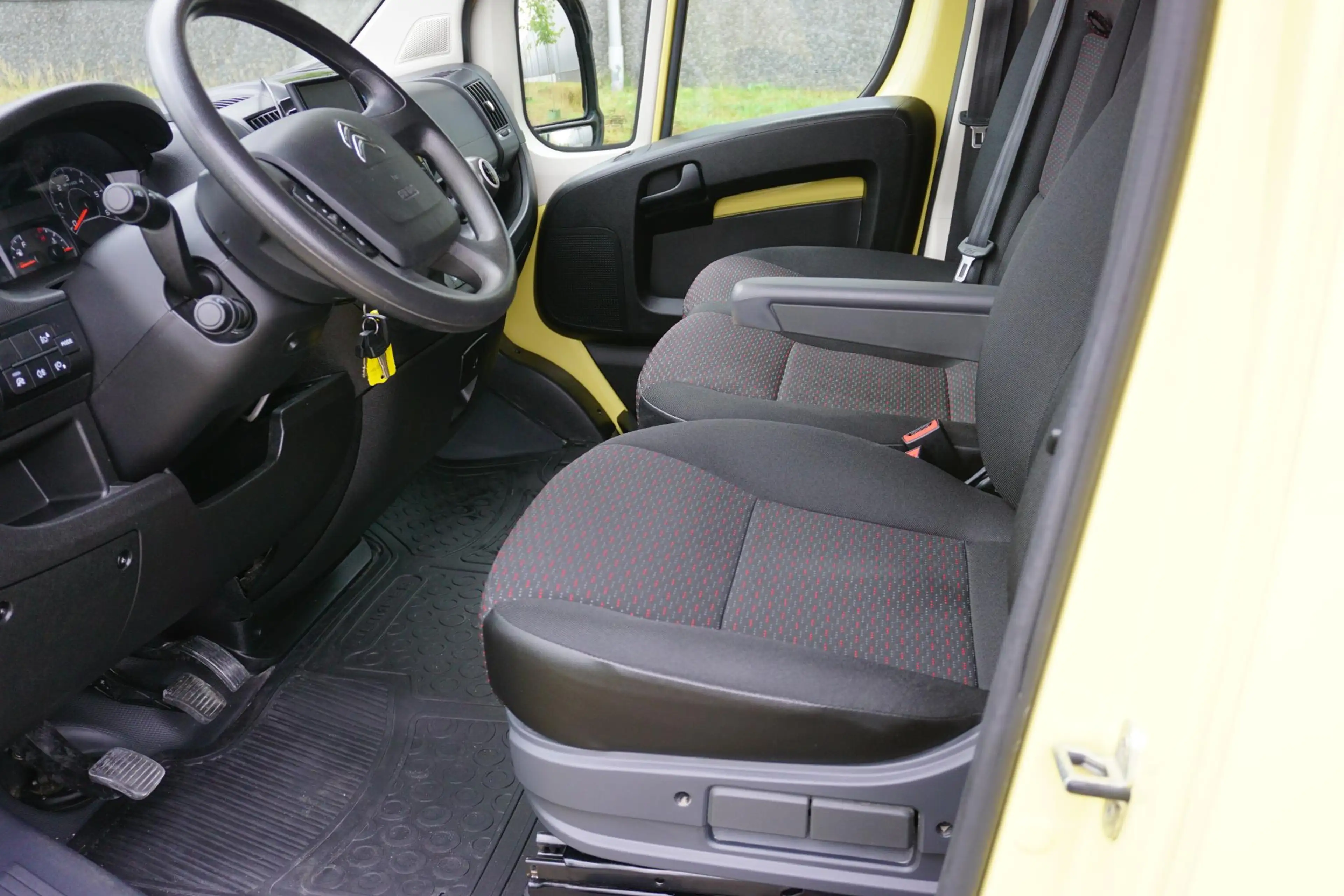 Citroen Jumper 2.2 BlueHDi 140 L3H2 3.5t in Topstaat! |Mooie camp — photo 15