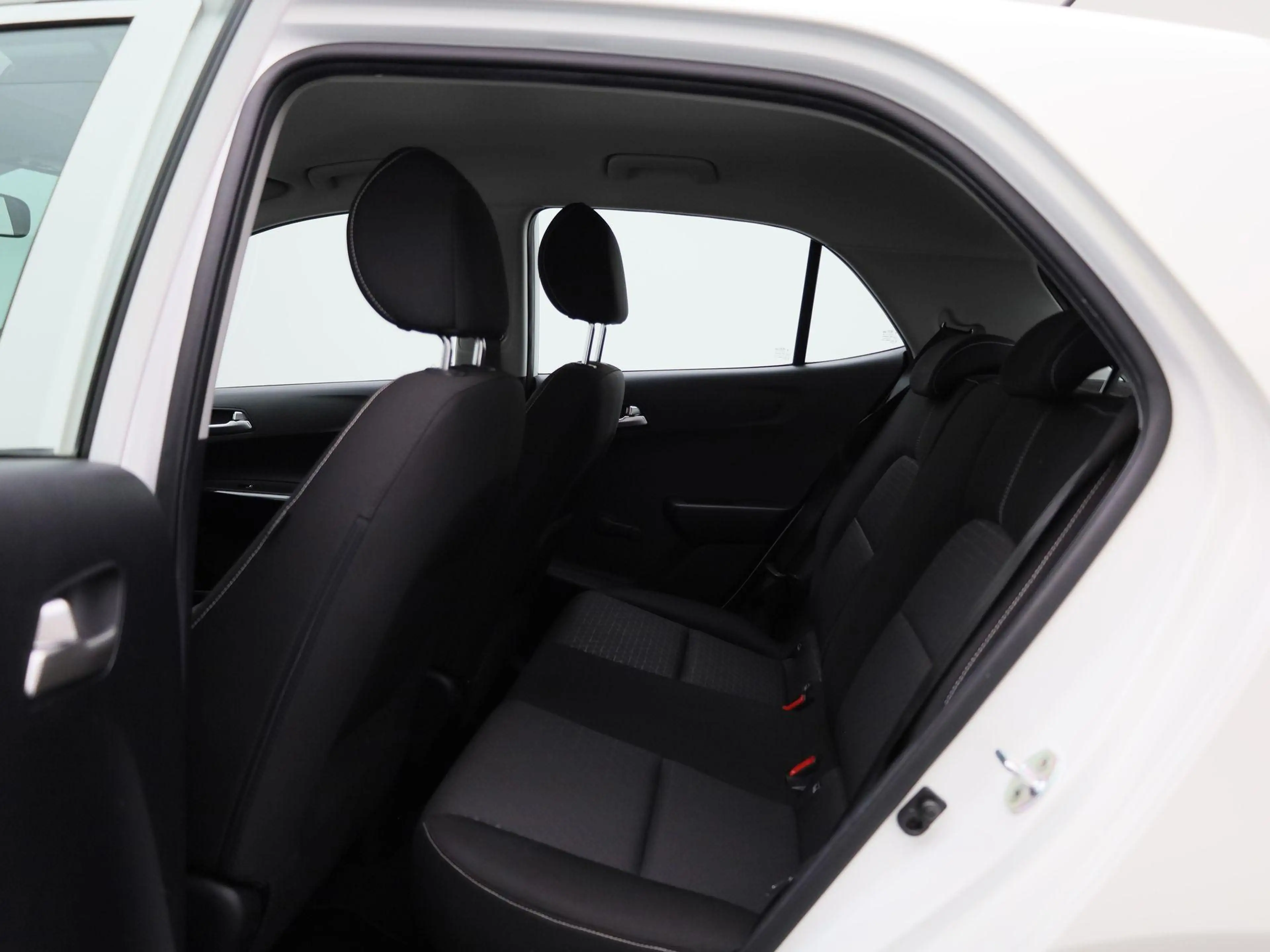 Kia Picanto 1.0 DPi ComfortLine | Wordt Verwacht | Airco | DAB — photo 11