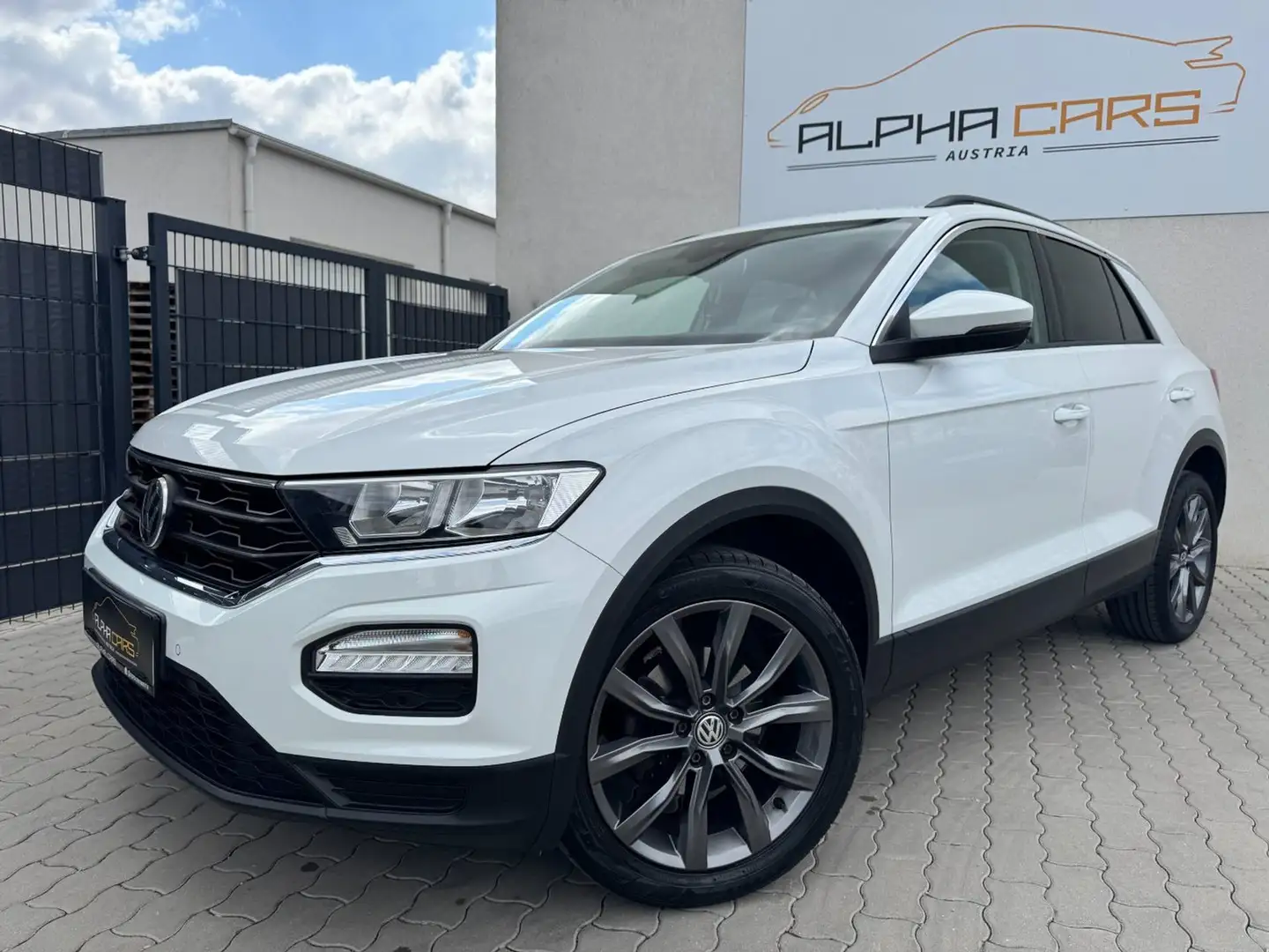 Volkswagen T-Roc 1.6 TDI Weiß - 1