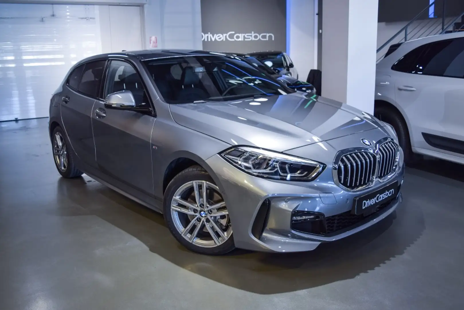 BMW 116 116d M Sport Gris - 2