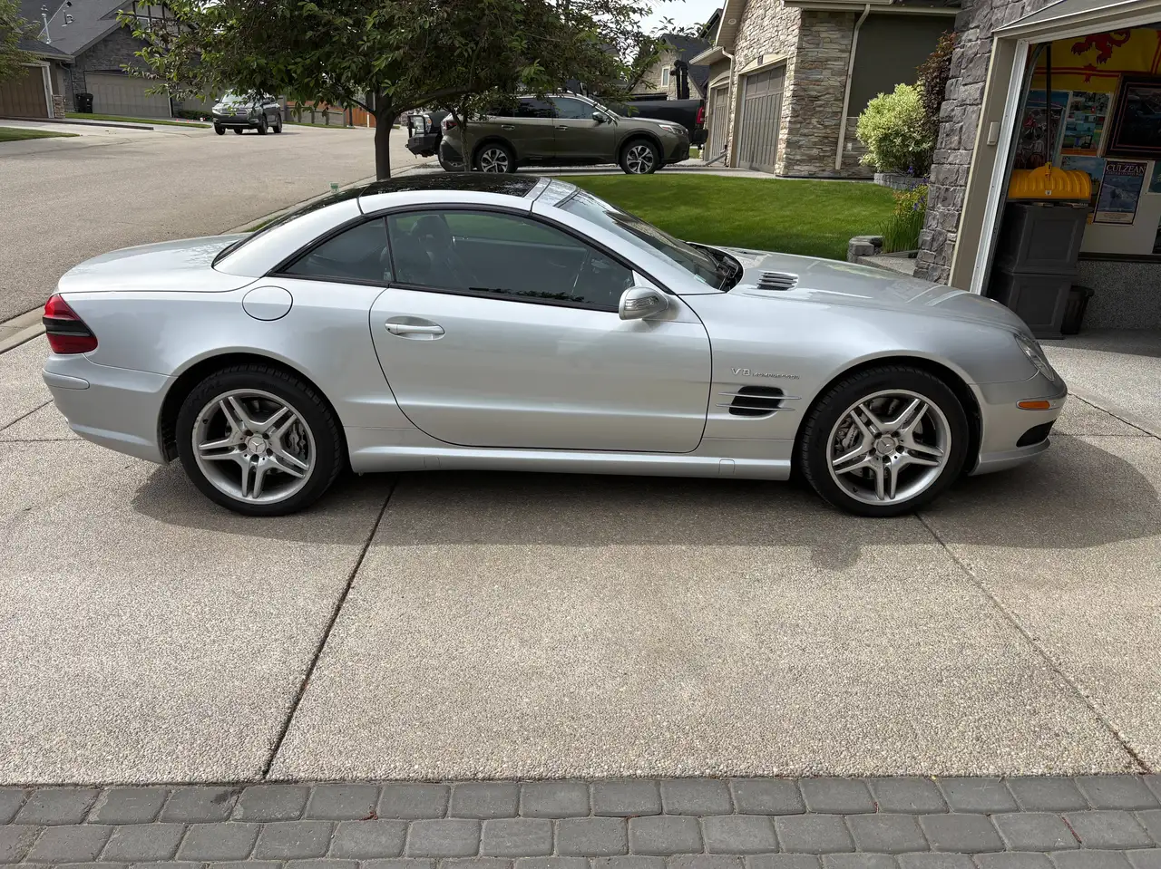 Mercedes-Benz SL снимка Mercedes-Benz SL