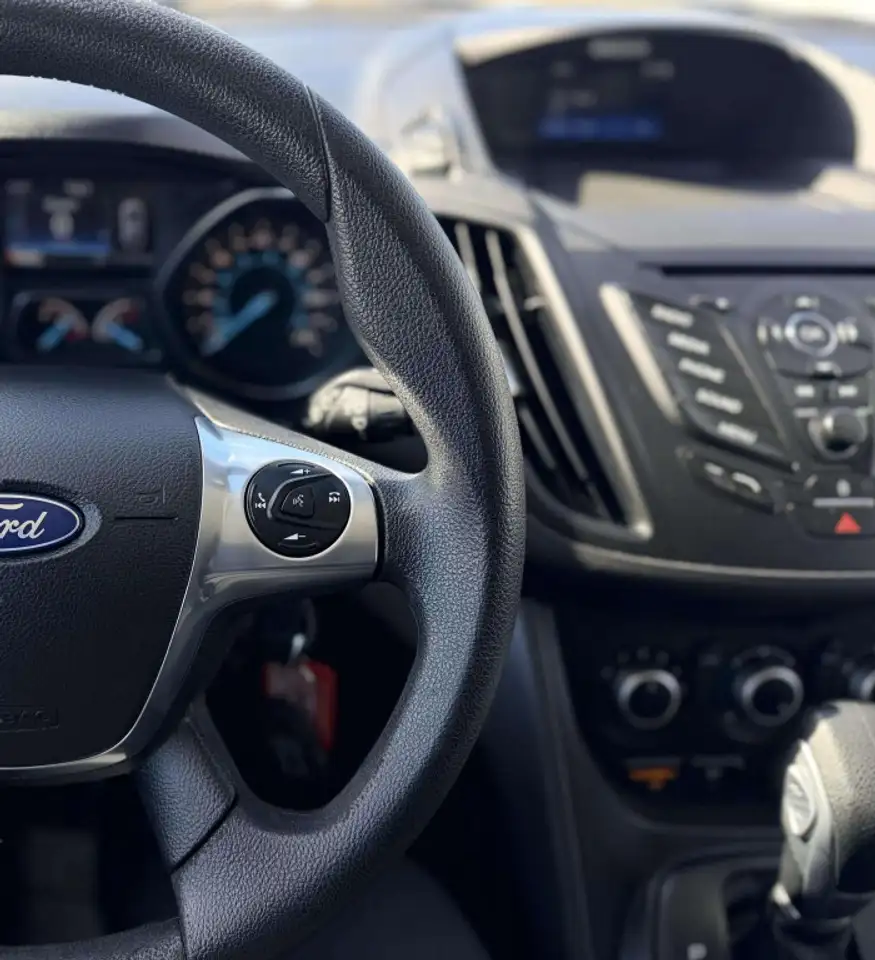 Ford Escape снимка Ford Escape