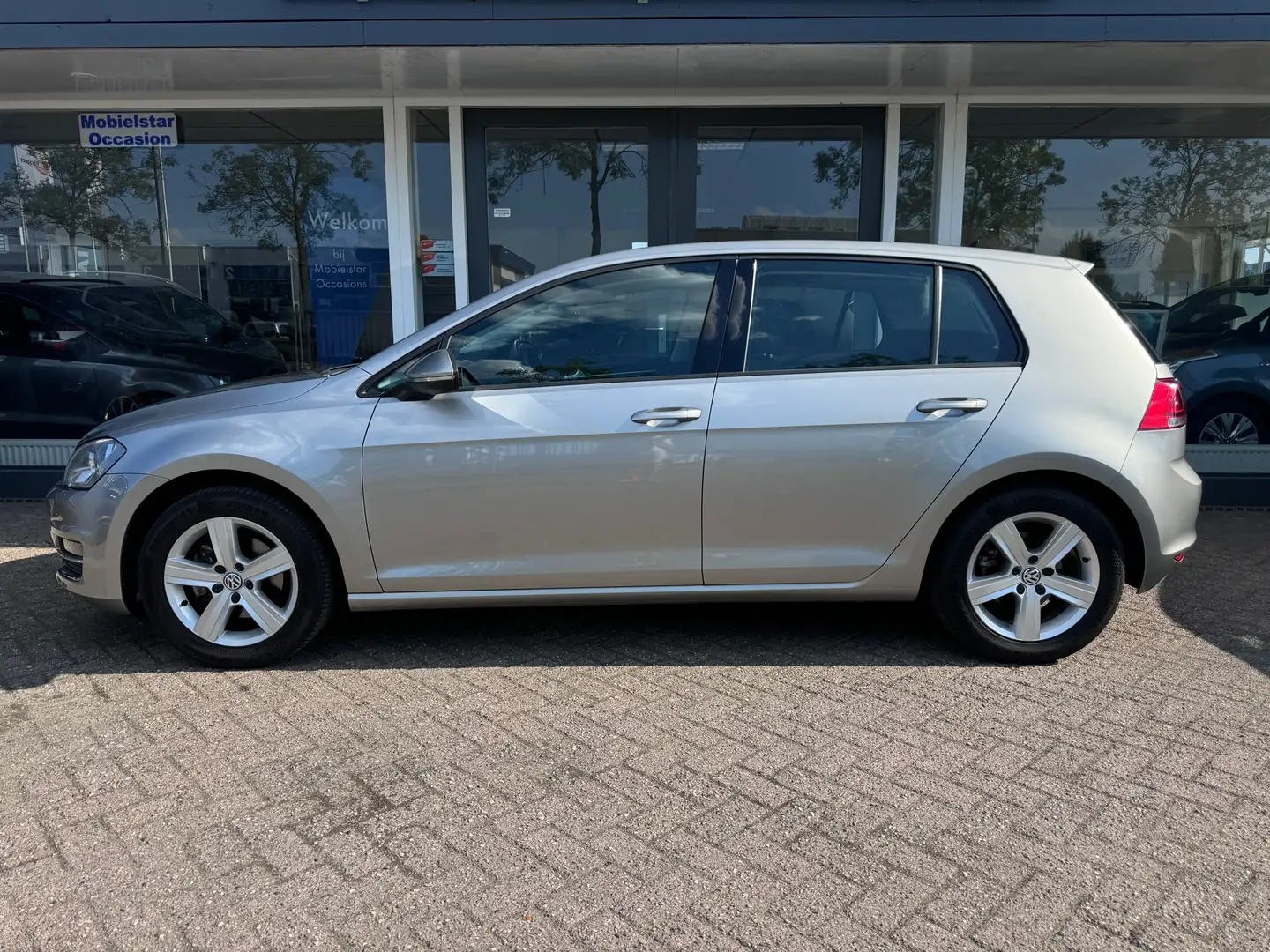 Volkswagen Golf 1.4 TSI Highline / Navi / NAP / inruil mogelijk Grijs - 2