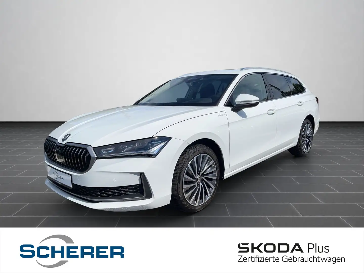 Skoda Superb Combi 2.0 TSI L&K MATRIX AHK PANO HUD Weiß - 1