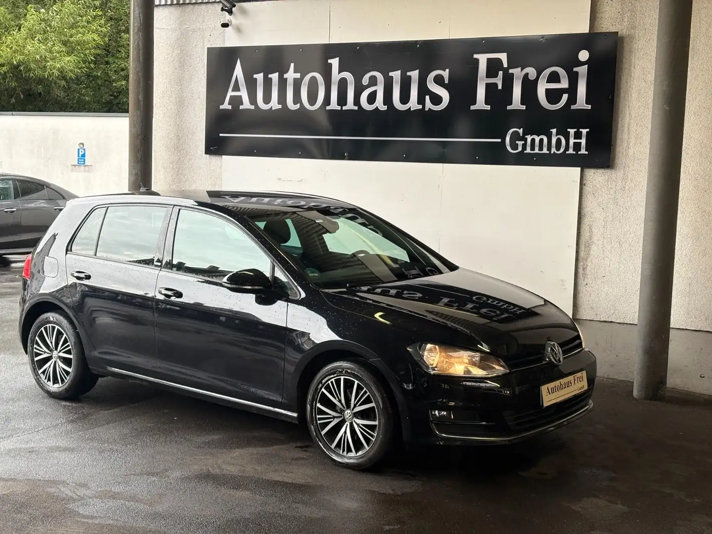 Volkswagen Golf VII Lim. Allstar BMT*ACC*NAVI*2Z-KLIMA*PDC Noir - 1