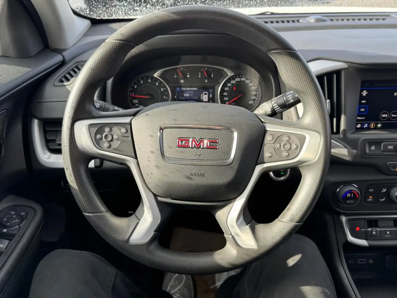 GMC Terrain снимка GMC Terrain