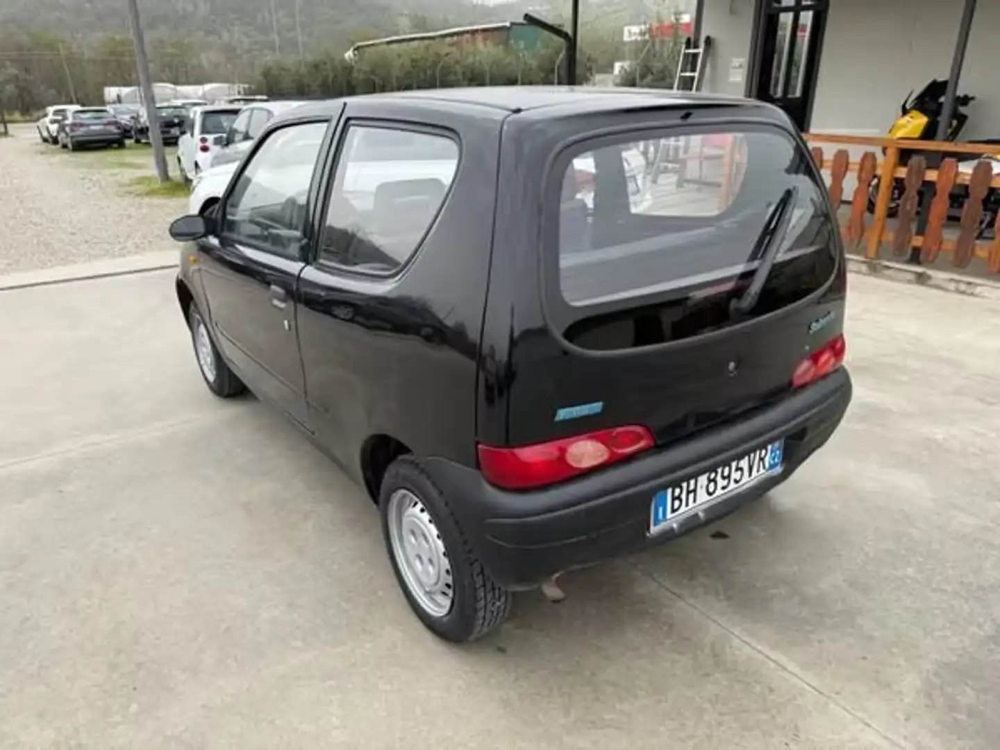 Fiat Seicento Seicento 0.9 Young Noir - 2