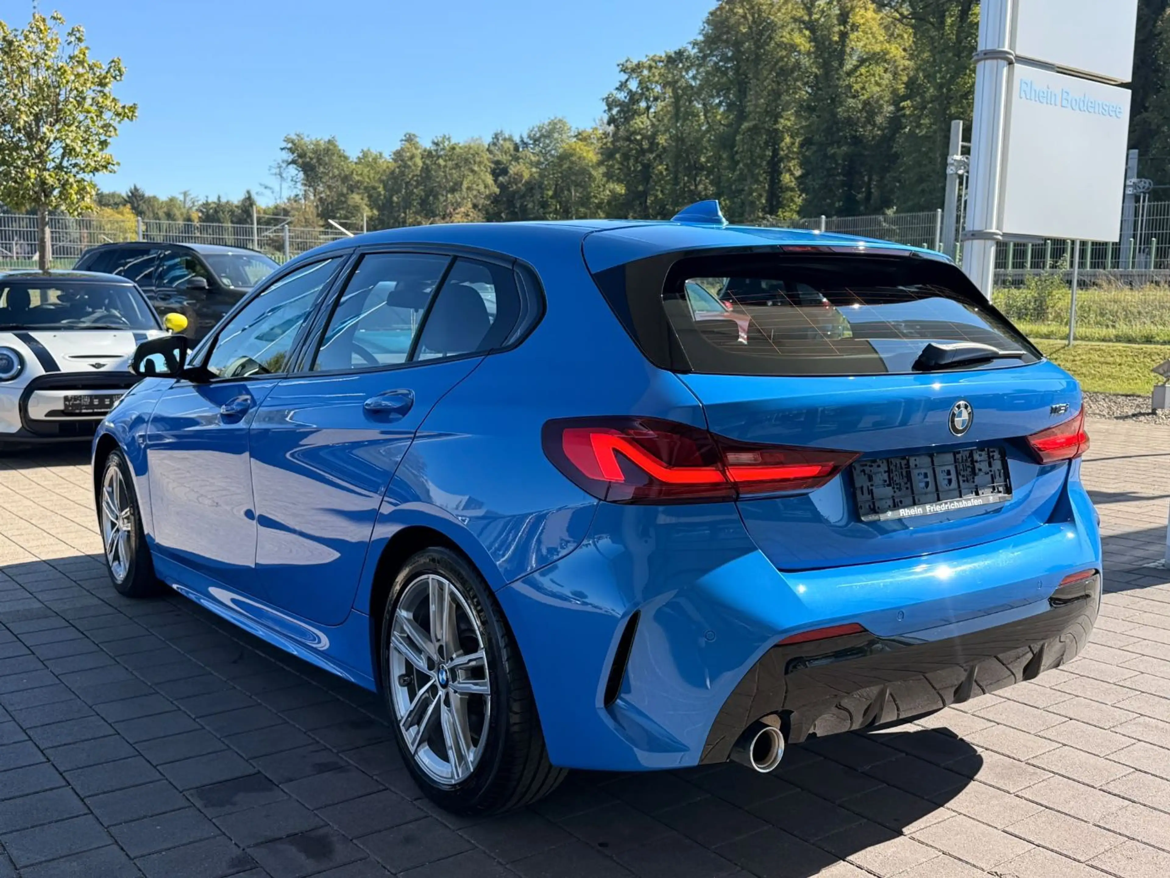 BMW 118 i M Sport Lenkradheizung PDC LED Sitzheizung — photo 7