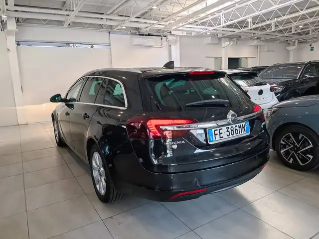 Opel Insignia view 8