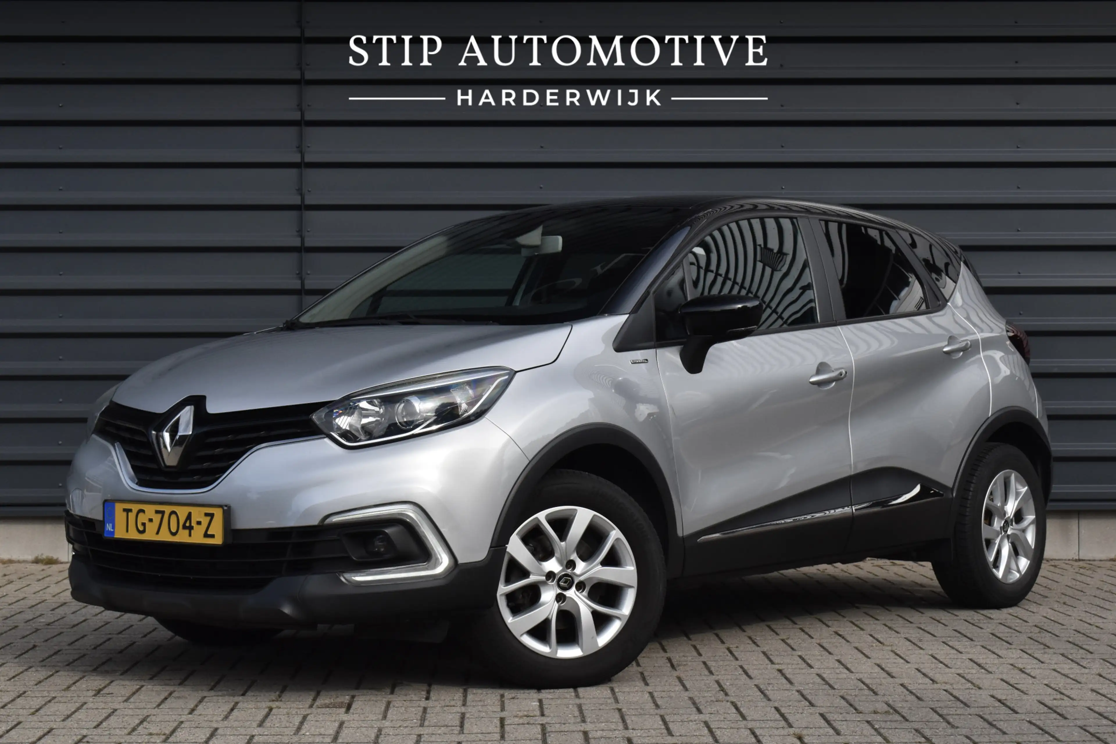 Renault Captur 1.2 TCe Aut. Limited | Trekhaak | Camera |  Keyles