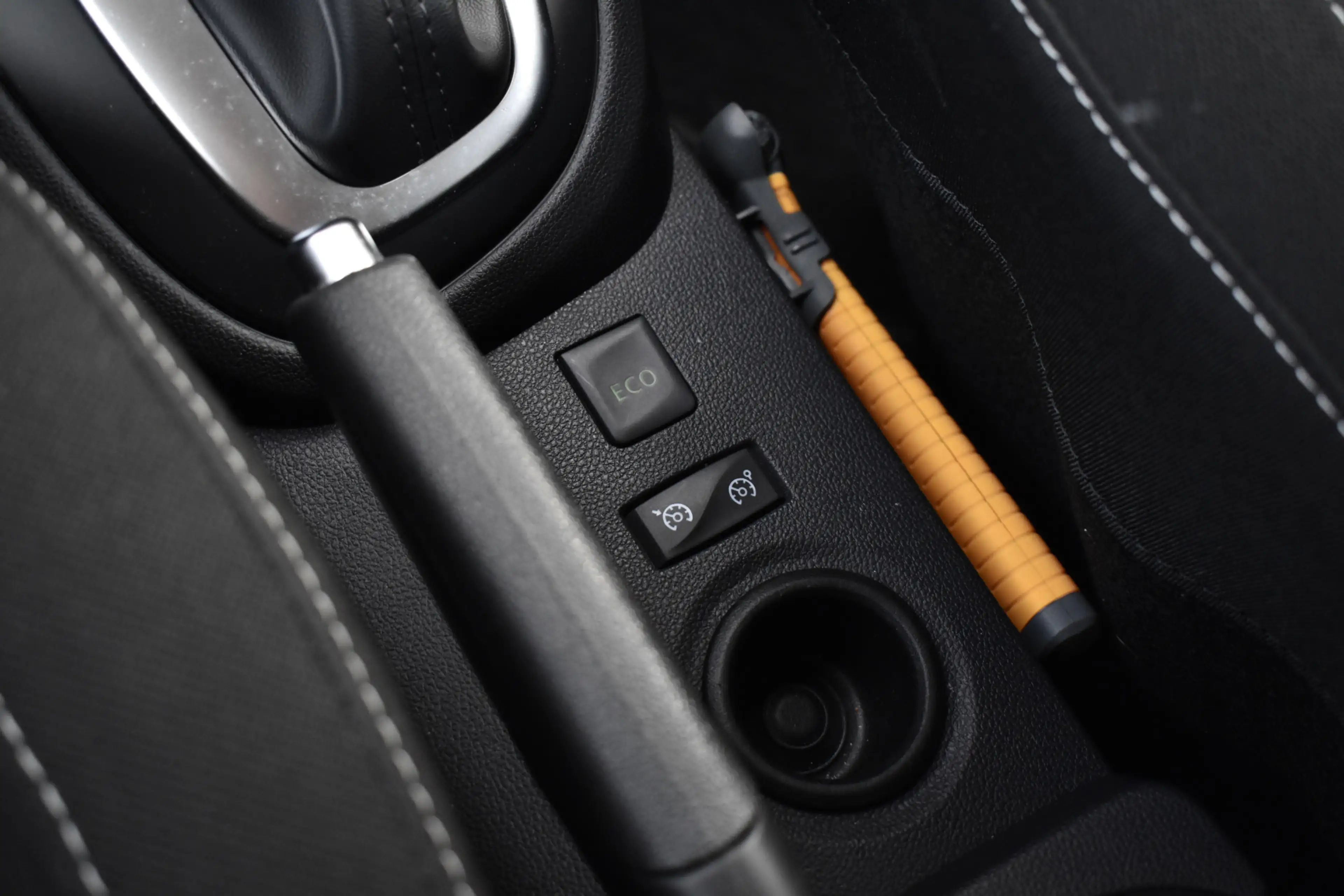 Renault Captur 1.2 TCe Aut. Limited | Trekhaak | Camera |  Keyles — photo 17